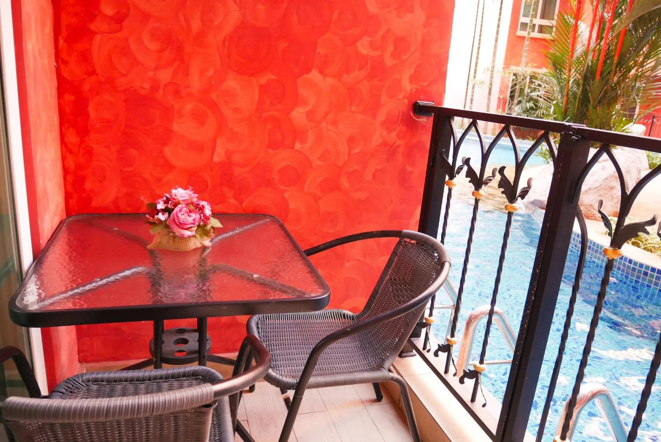 Seven Seas Resort Pattaya & Sofa bed