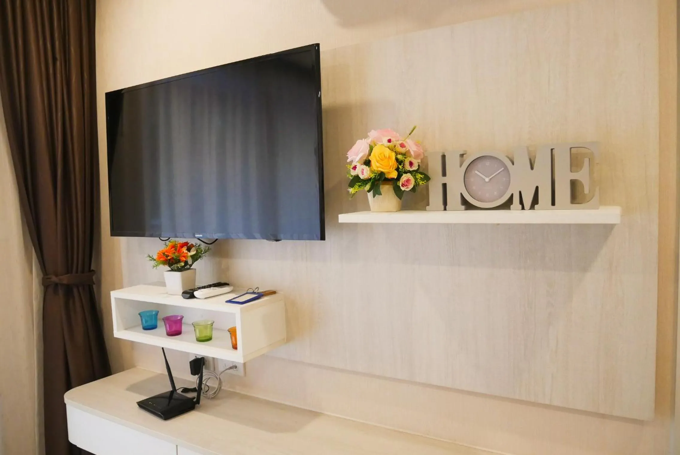 Seven Seas Resort Pattaya & Sofa bed