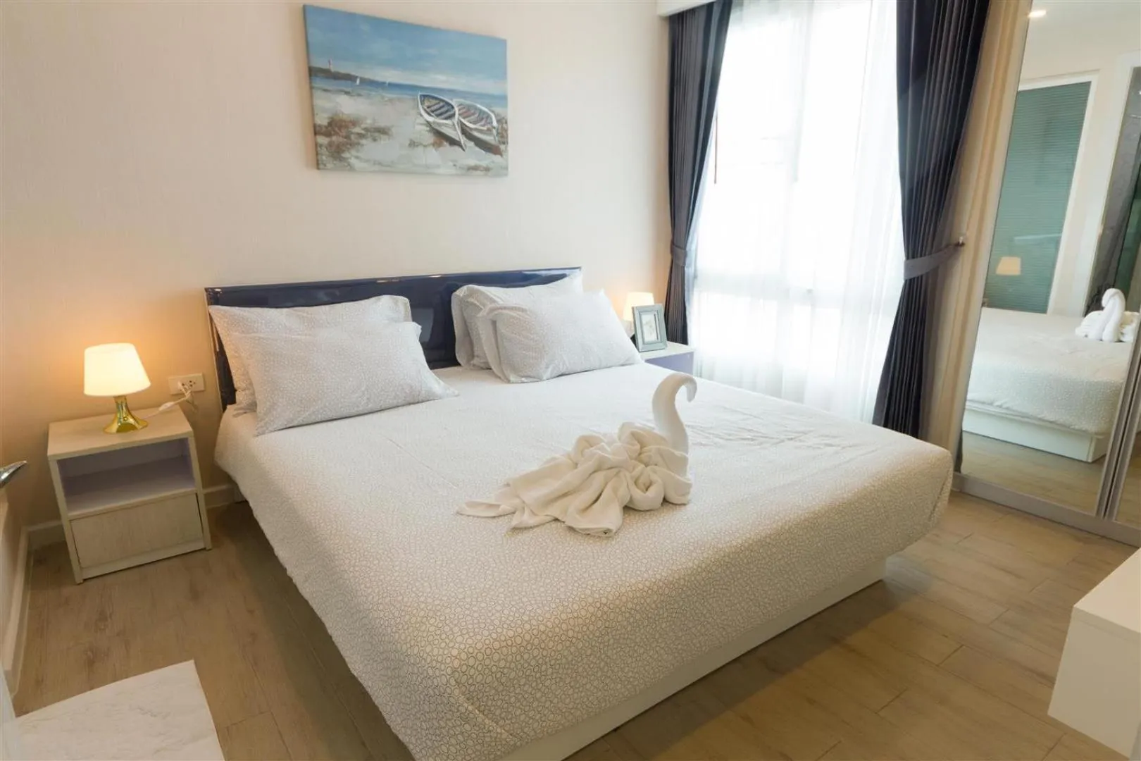 Bed in Seven Seas Resort Pattaya & Sofa bed