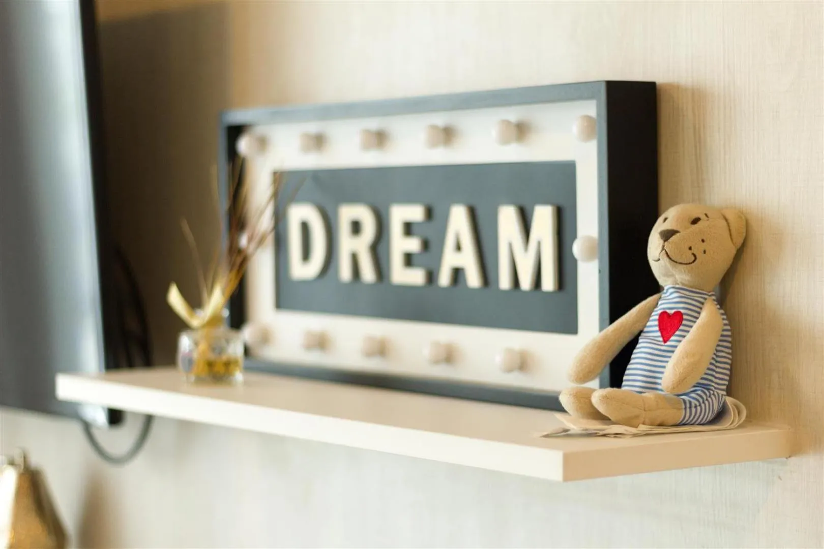 Seven Seas Resort Pattaya & Sofa bed