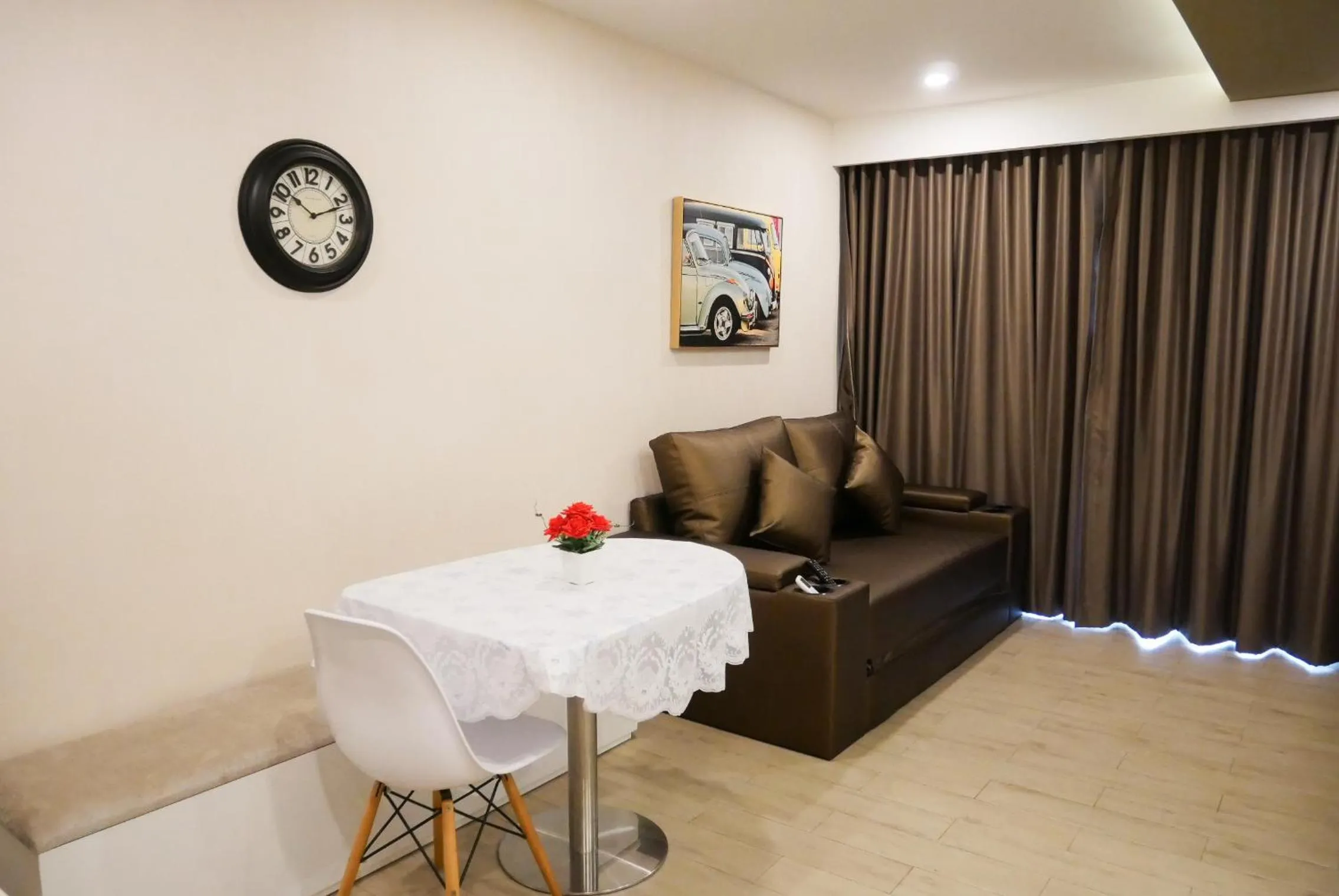 Seven Seas Resort Pattaya & Sofa bed