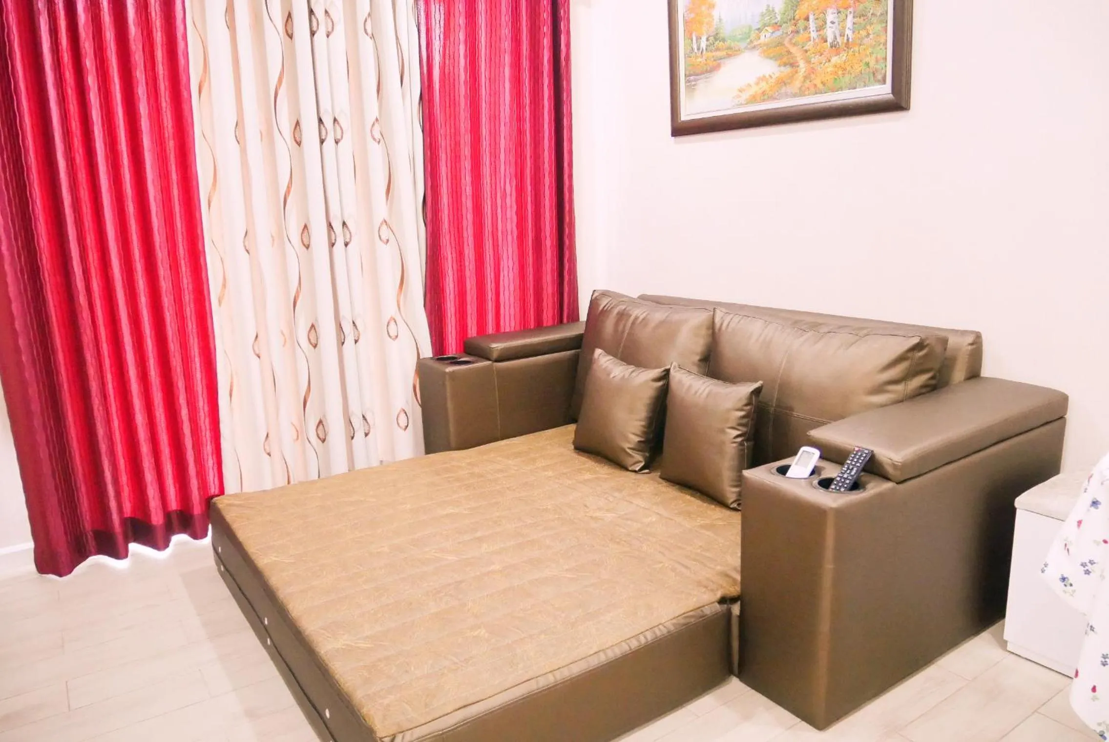 Seven Seas Resort Pattaya & Sofa bed