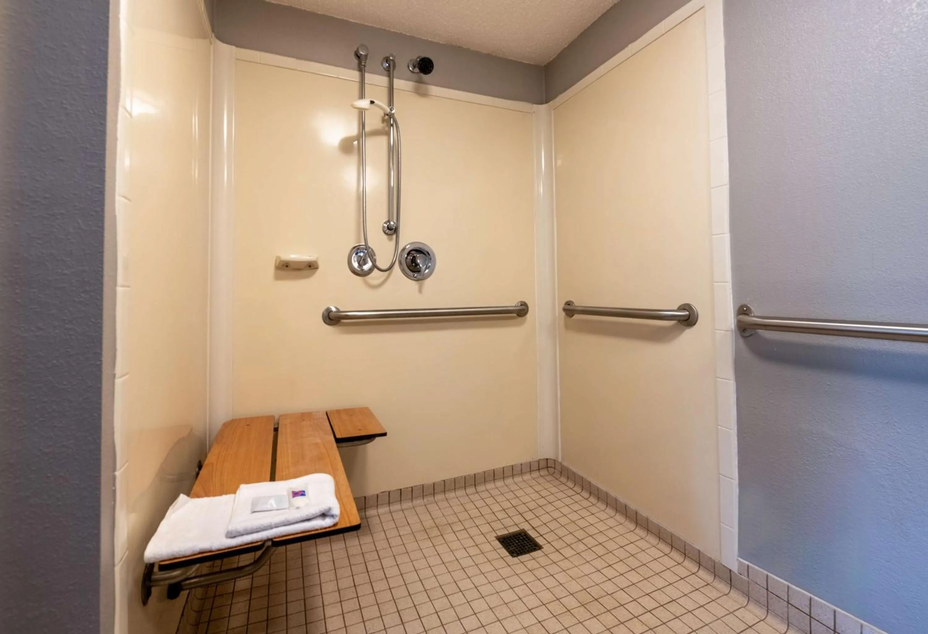 Bathroom in Motel 6-Charlotte, NC - Coliseum