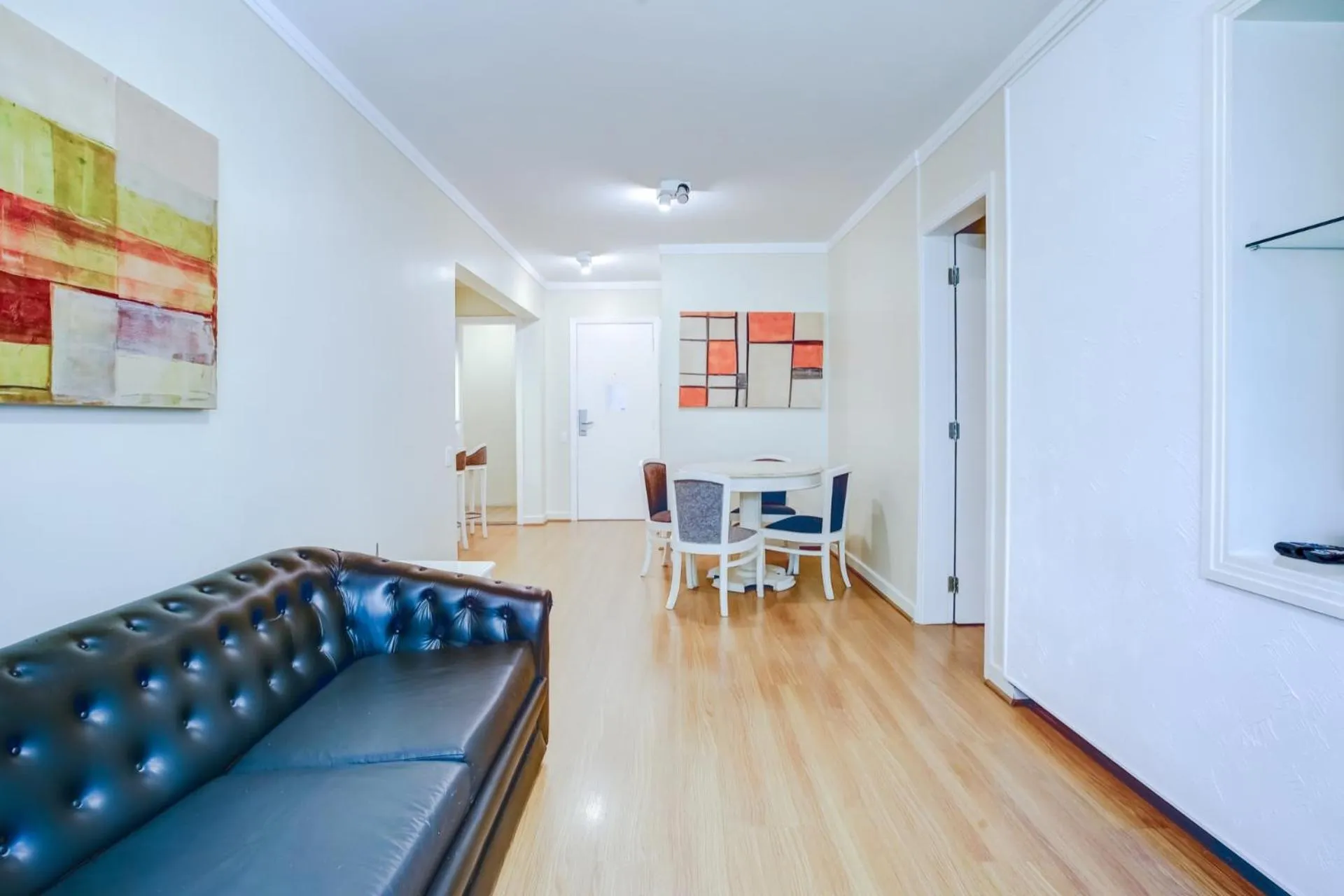 Living room in Roomo Transamerica SP Itaim Bibi