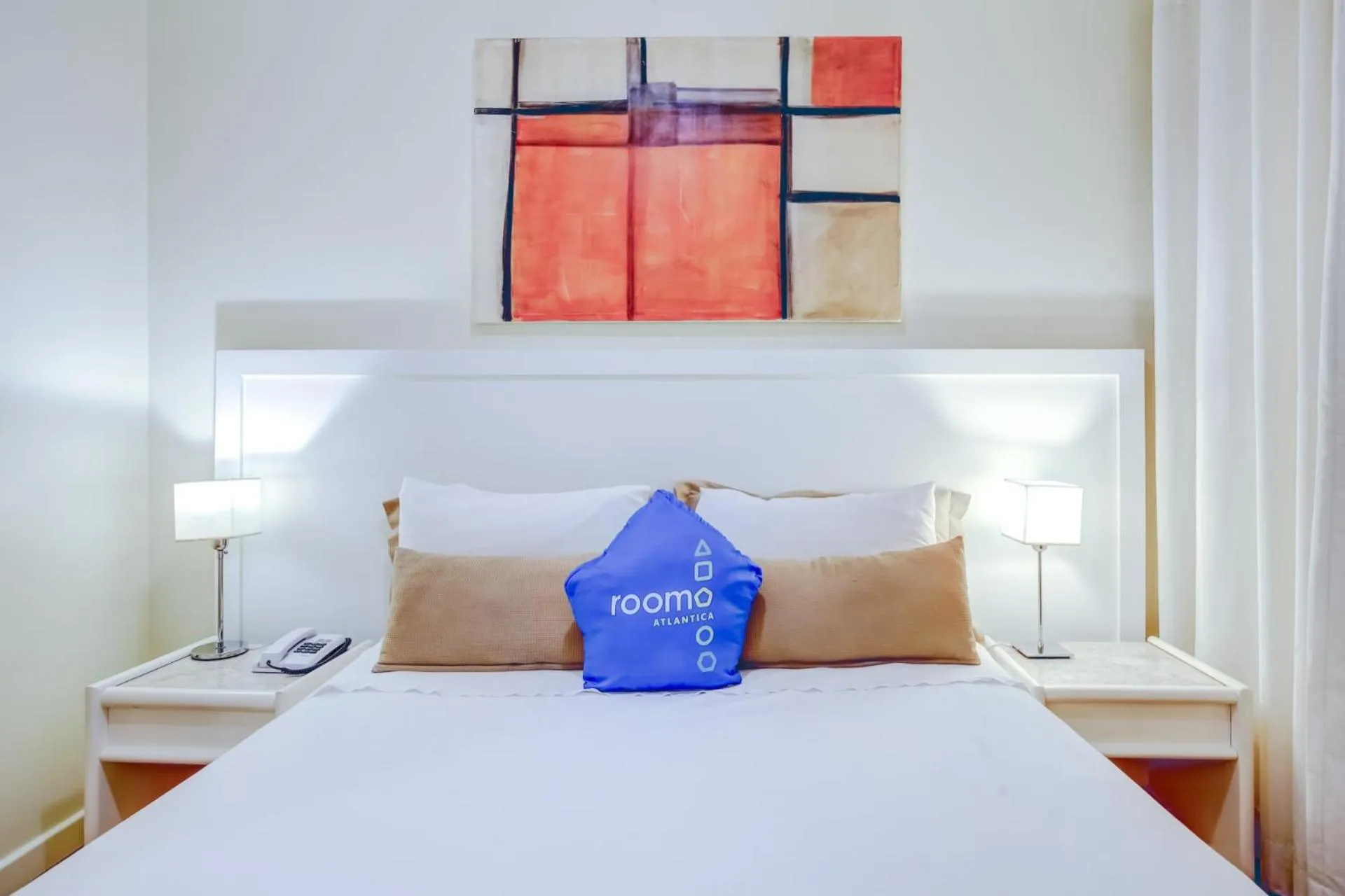 Bedroom, Bed in Roomo Transamerica SP Itaim Bibi