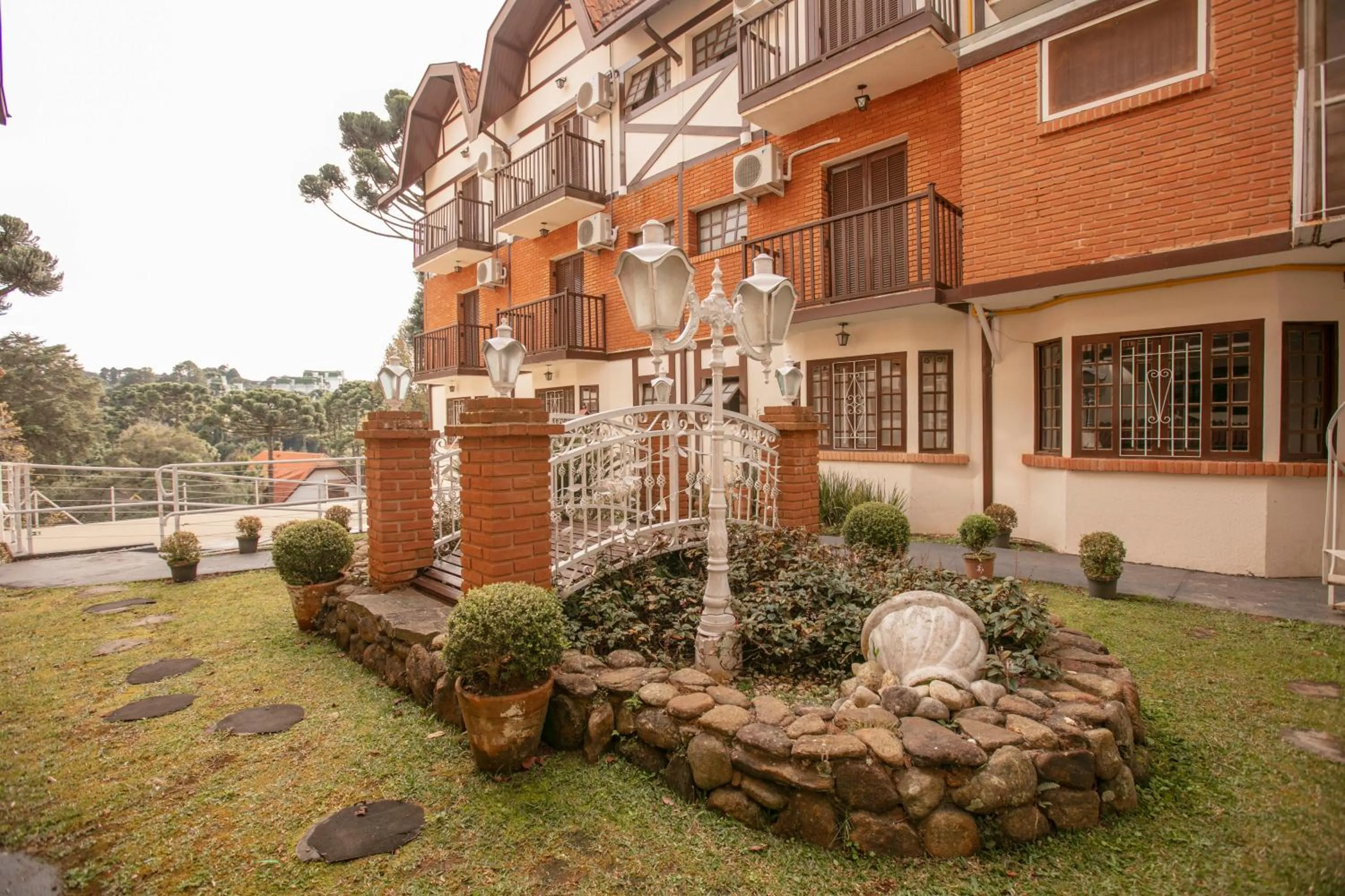 Property building in Pousada das Hortênsias