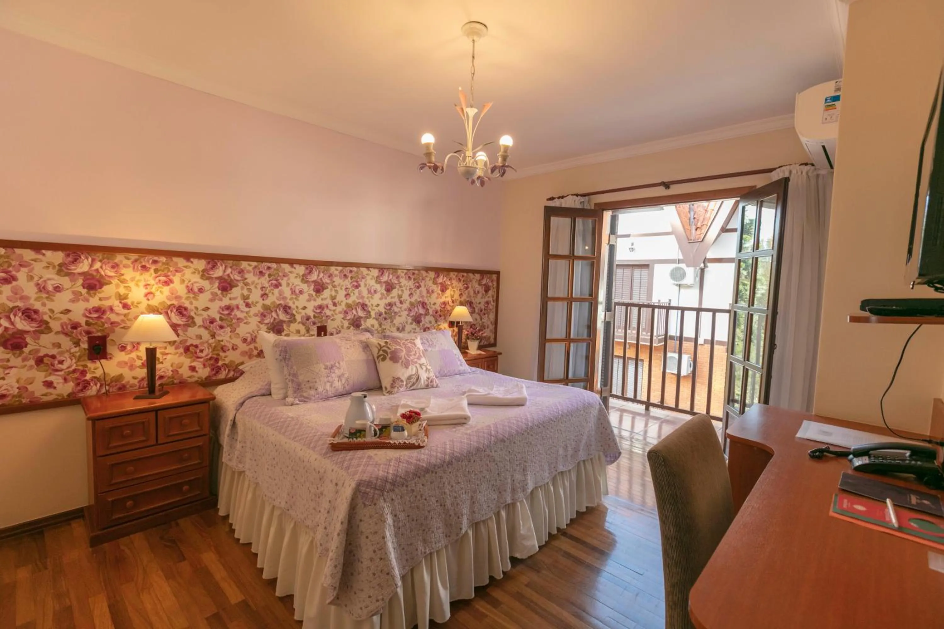 Bedroom, Bed in Pousada das Hortênsias