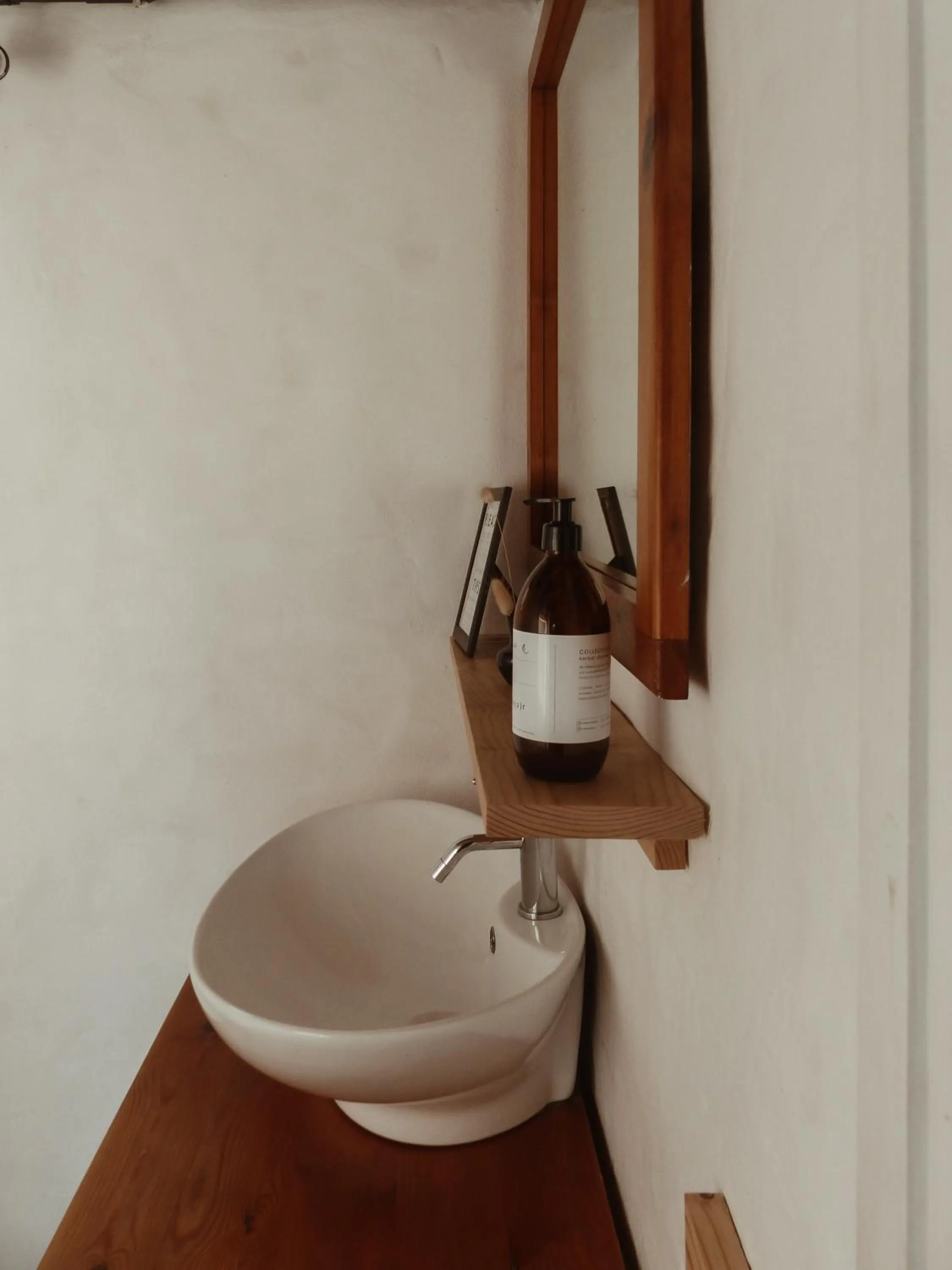 Bathroom in Stanley Island