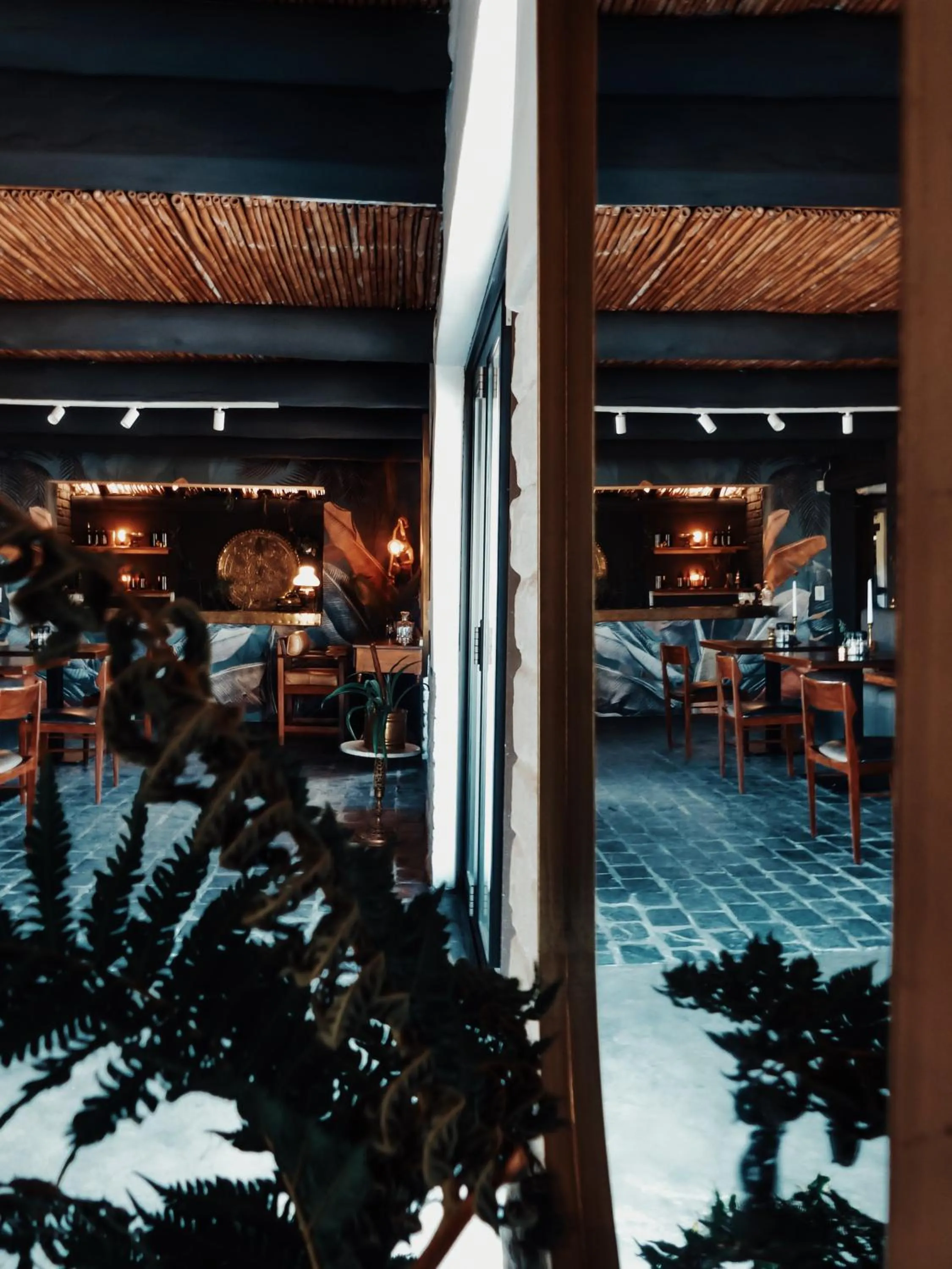 Restaurant/places to eat in Stanley Island