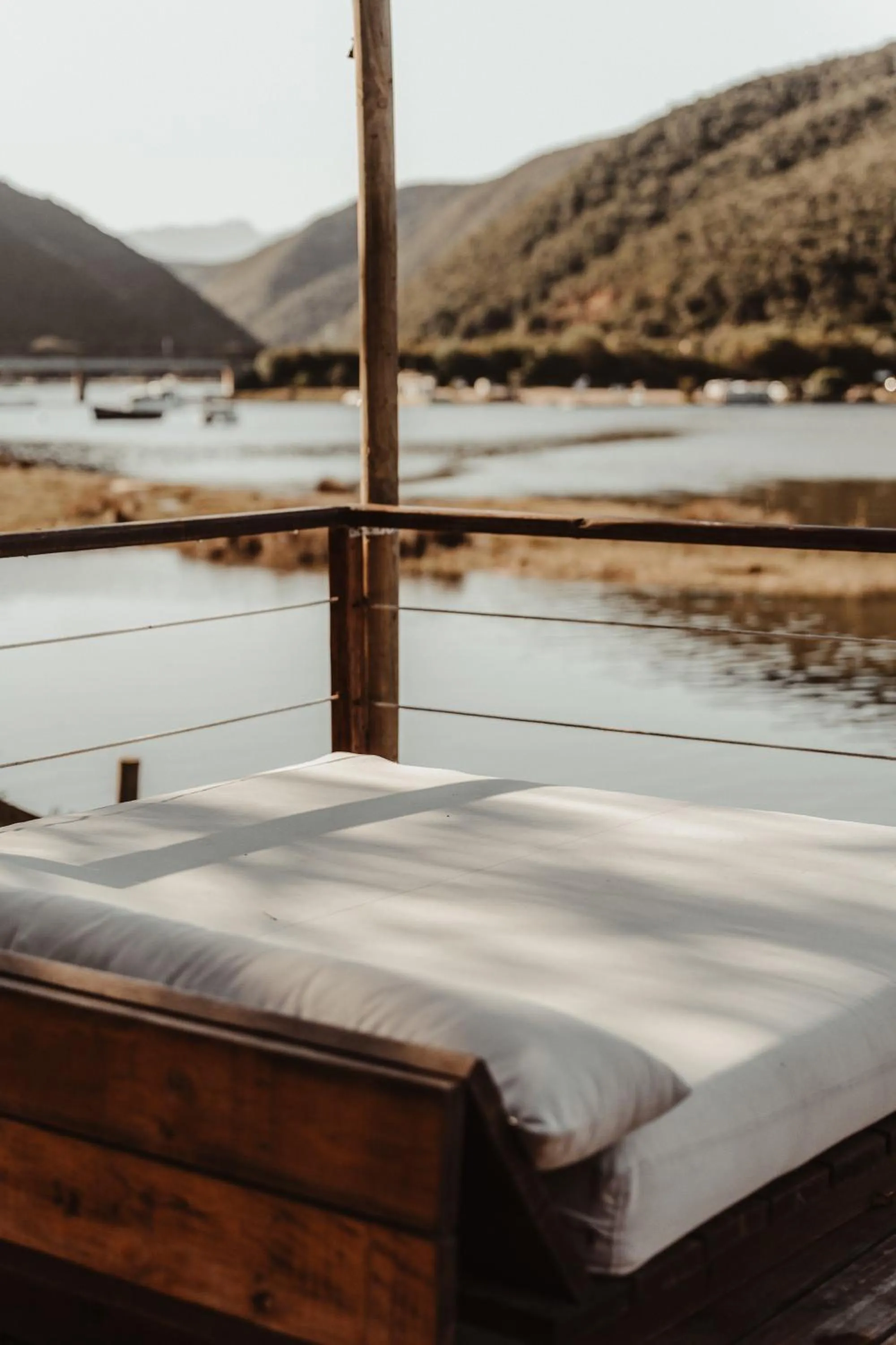 Restaurant/places to eat in Stanley Island