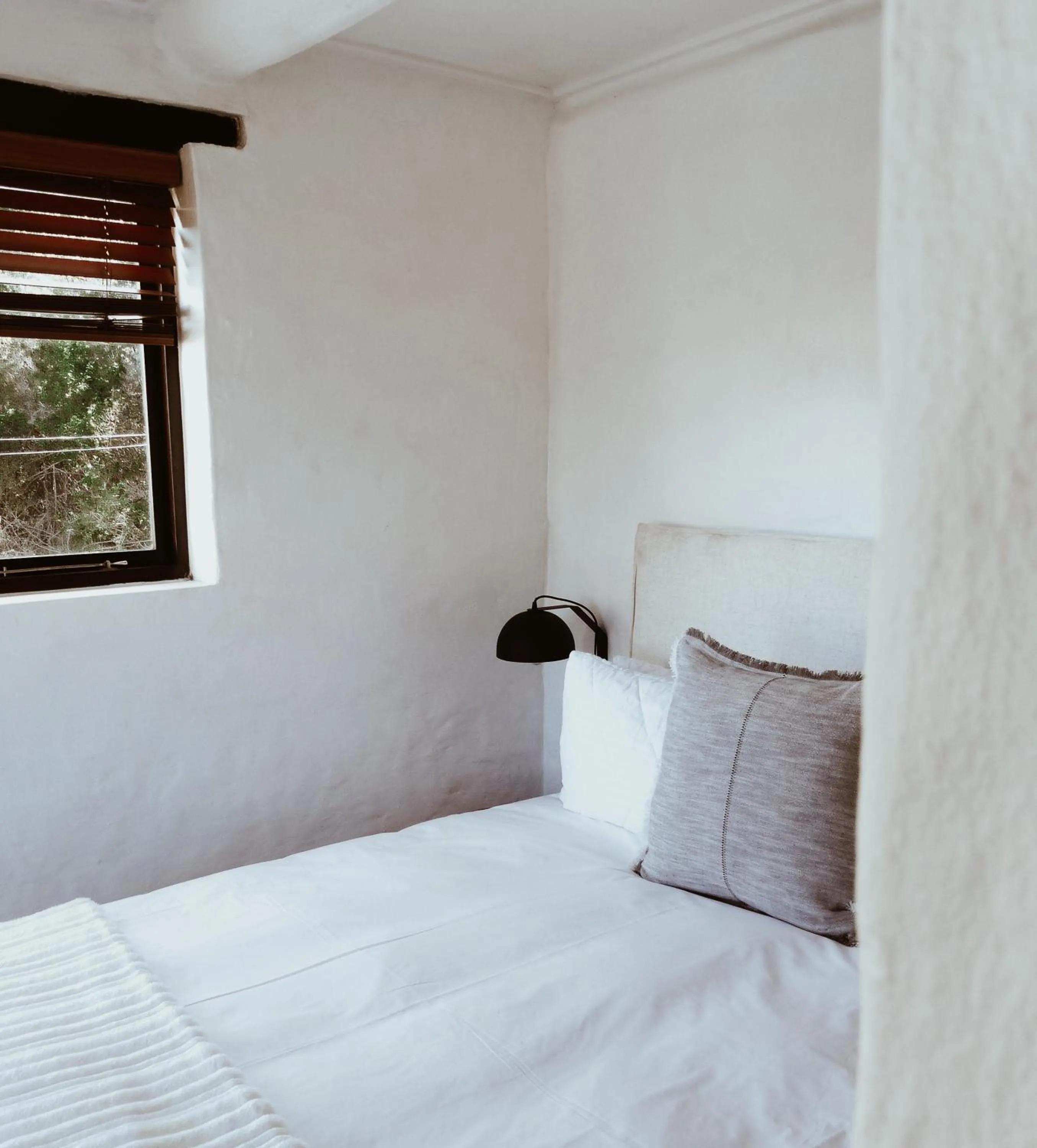 Bedroom, Bed in Stanley Island