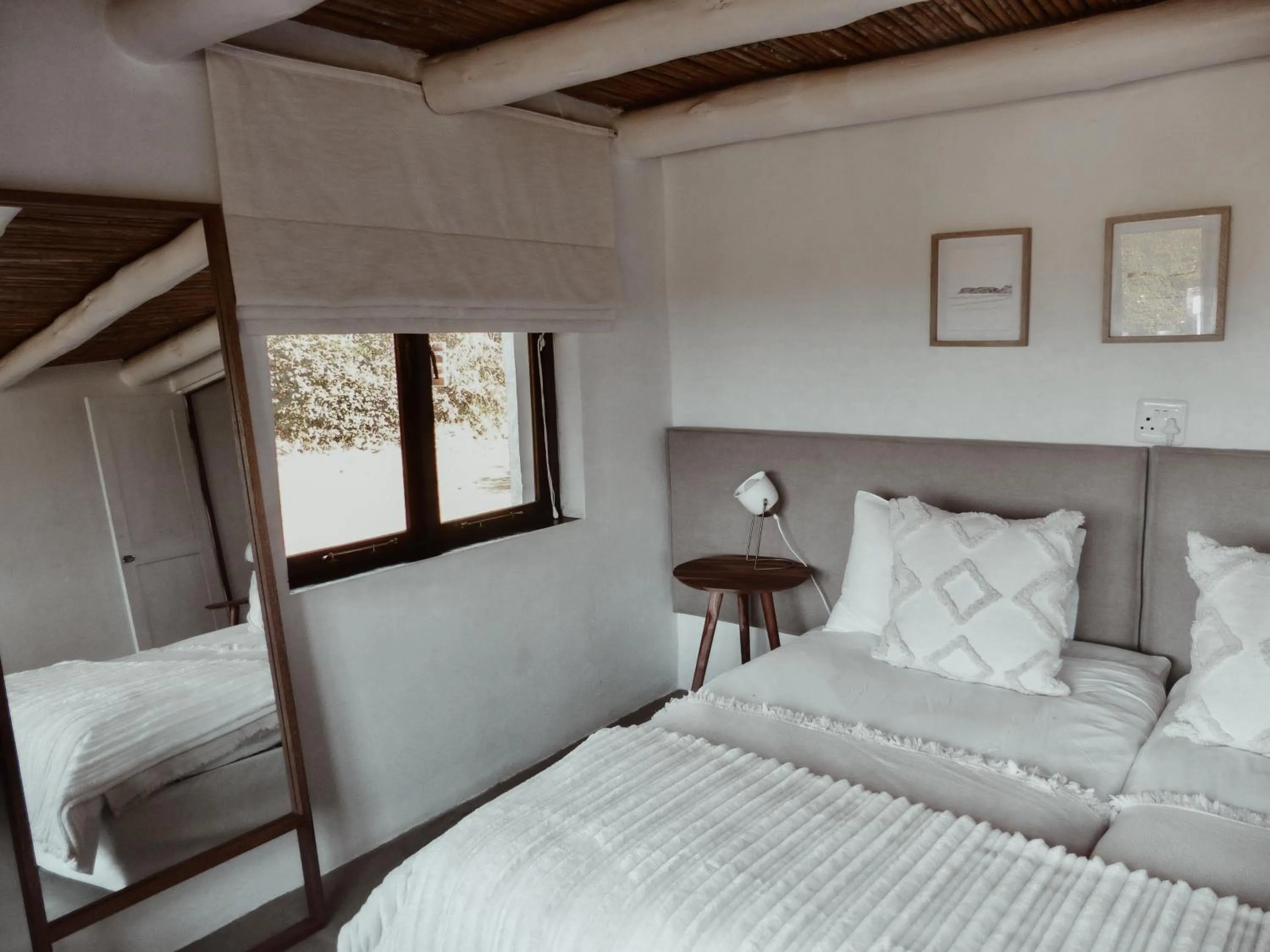 Bedroom, Bed in Stanley Island