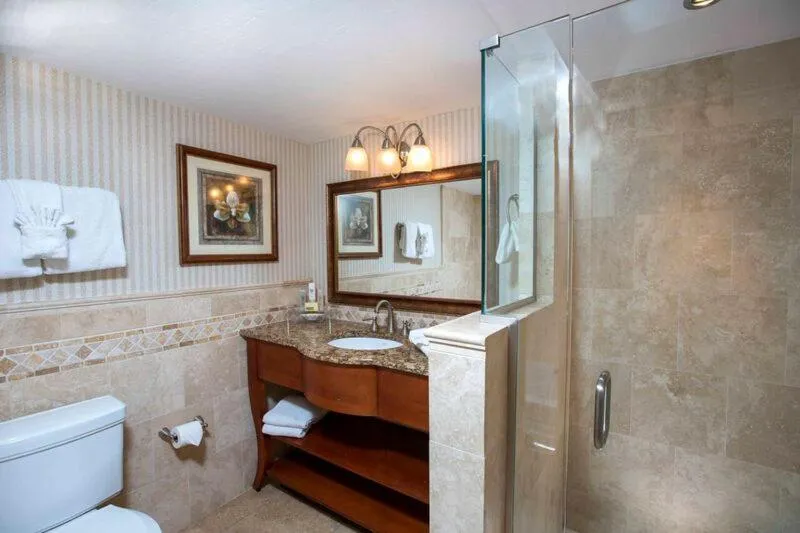 Shower in Tween Waters Island Resort & Spa
