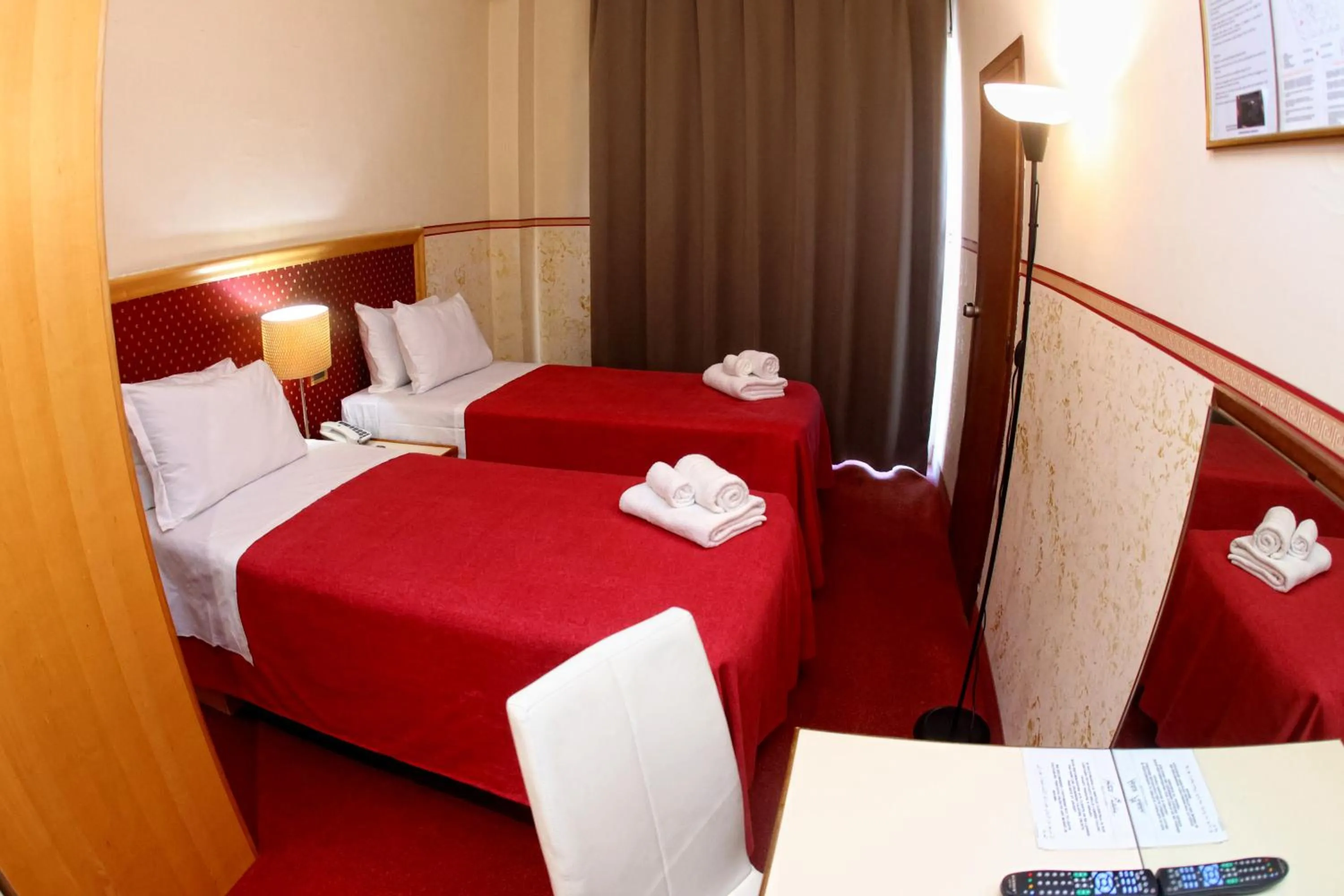 Bed in Hotel Palace Masoanri's