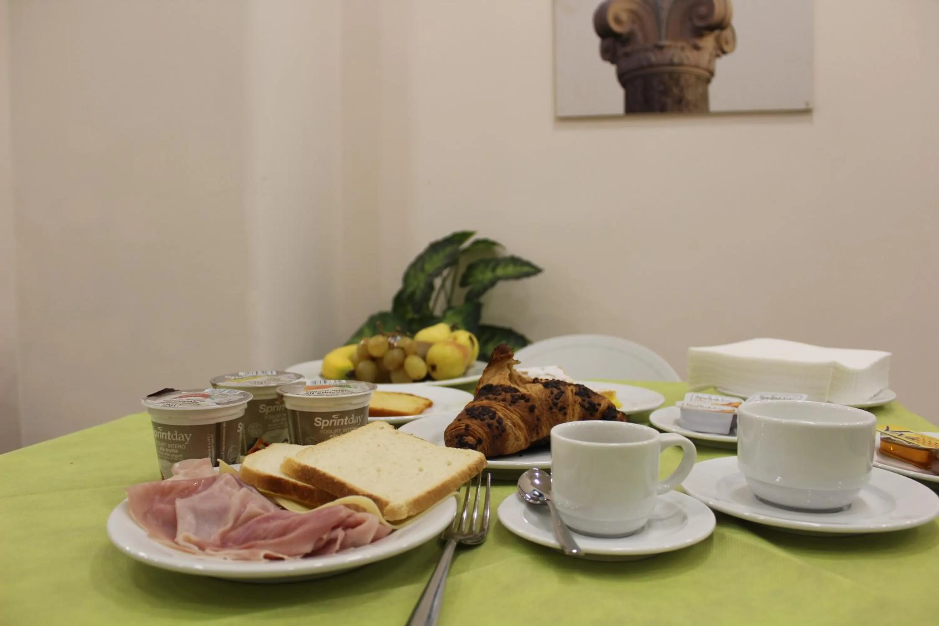 Breakfast in Hotel Palace Masoanri's