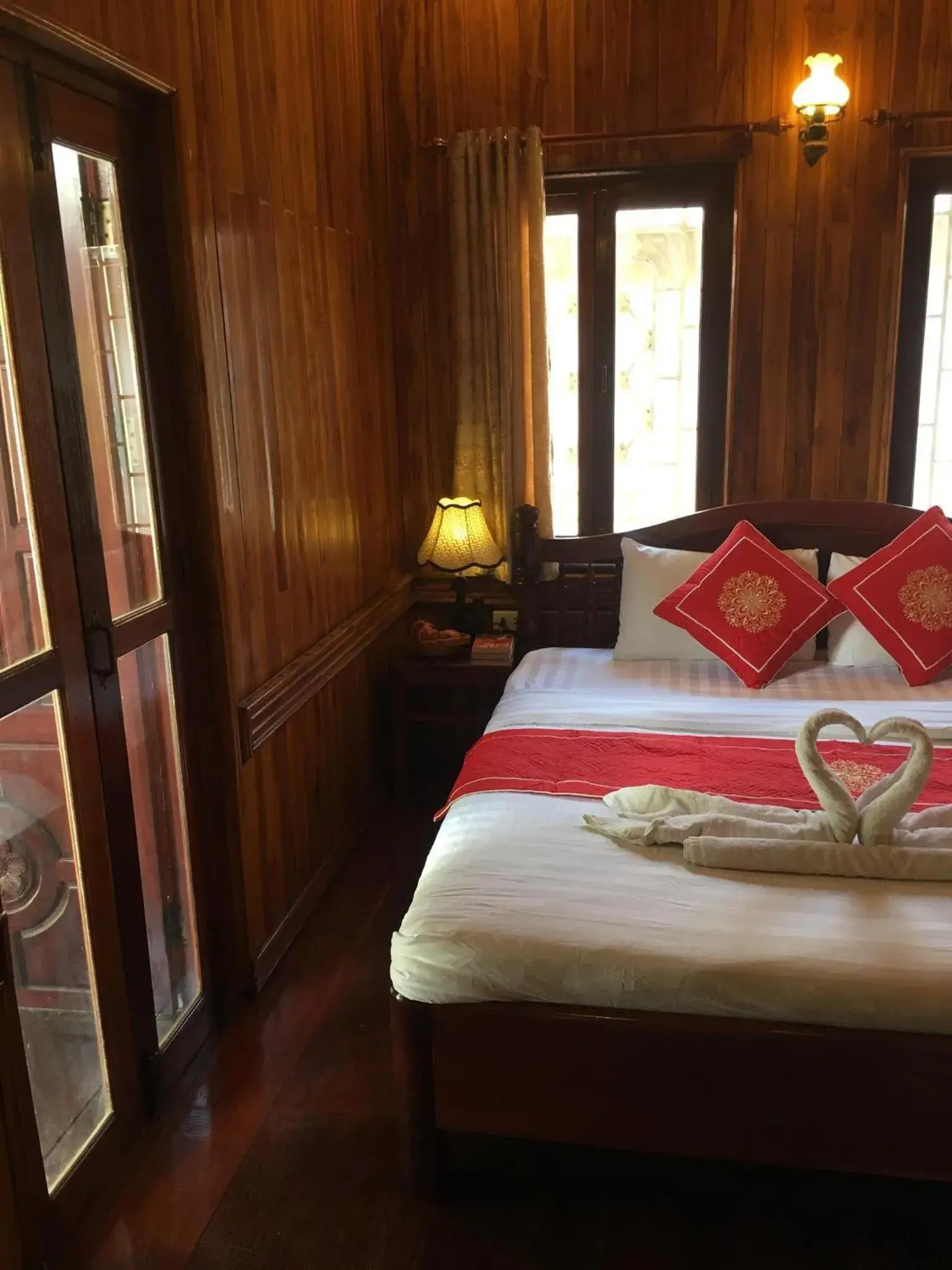 Superior Double Room in Soutikone Place House 2 Superior Double Room in Soutikone Place House 2