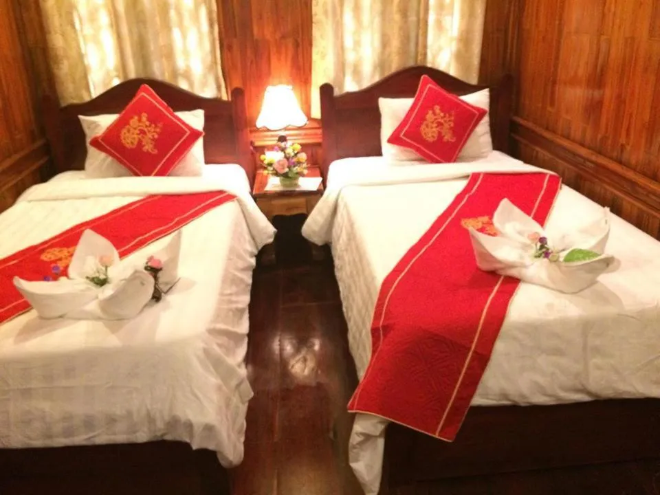 Bed in Soutikone Place House 2