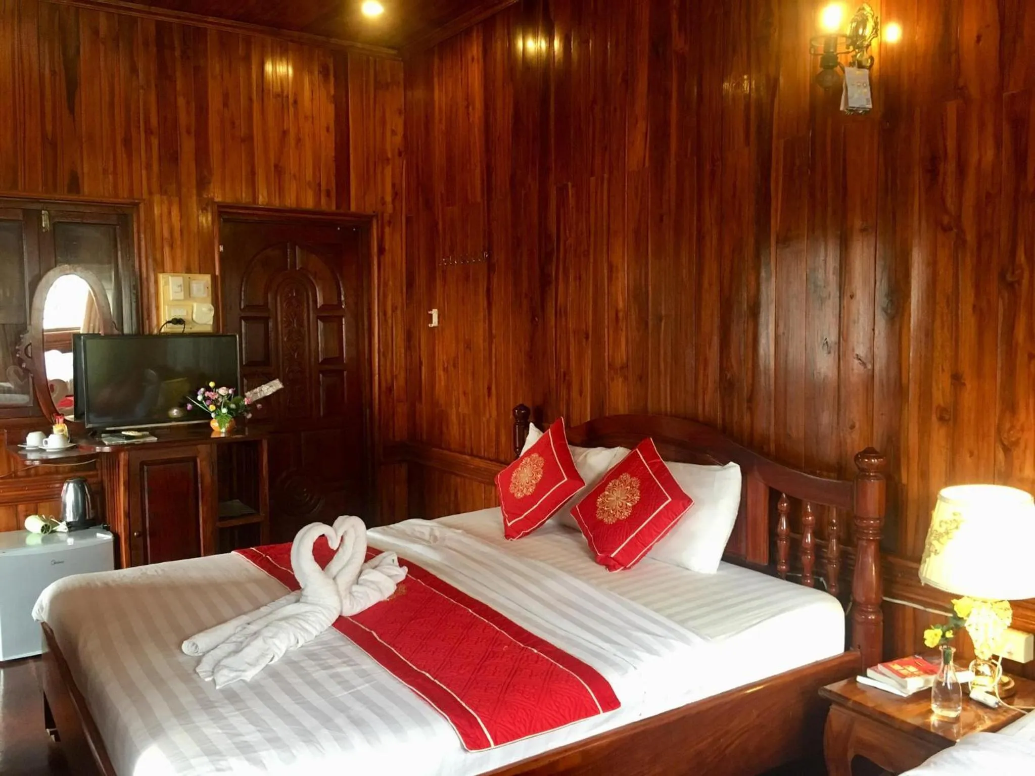 Bed in Soutikone Place House 2