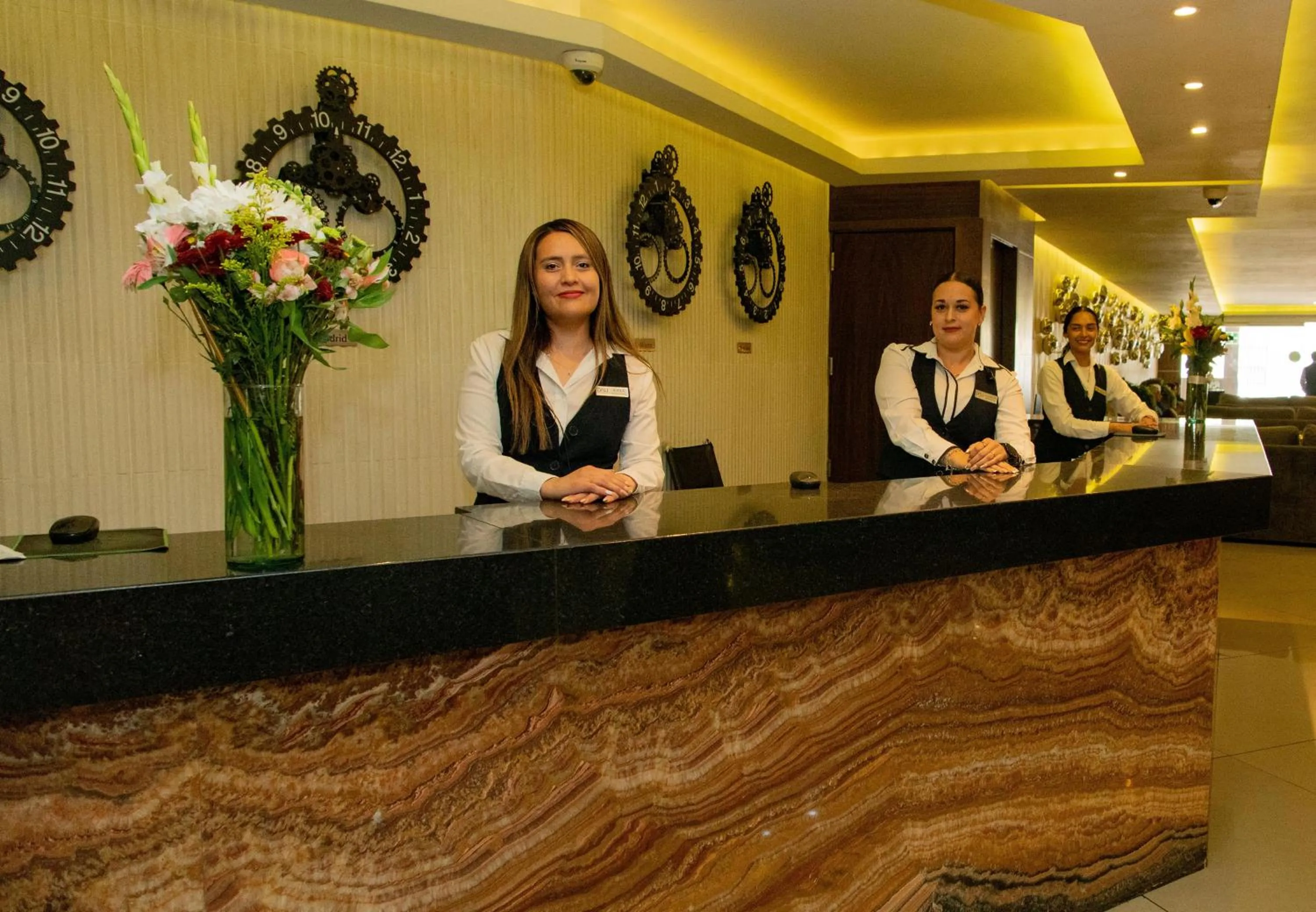 Lobby or reception in Hotel Dali Plaza Ejecutivo