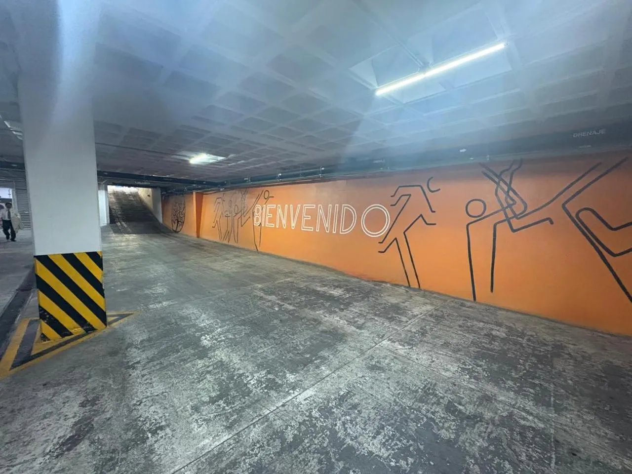 Parking in Hotel Dali Plaza Ejecutivo