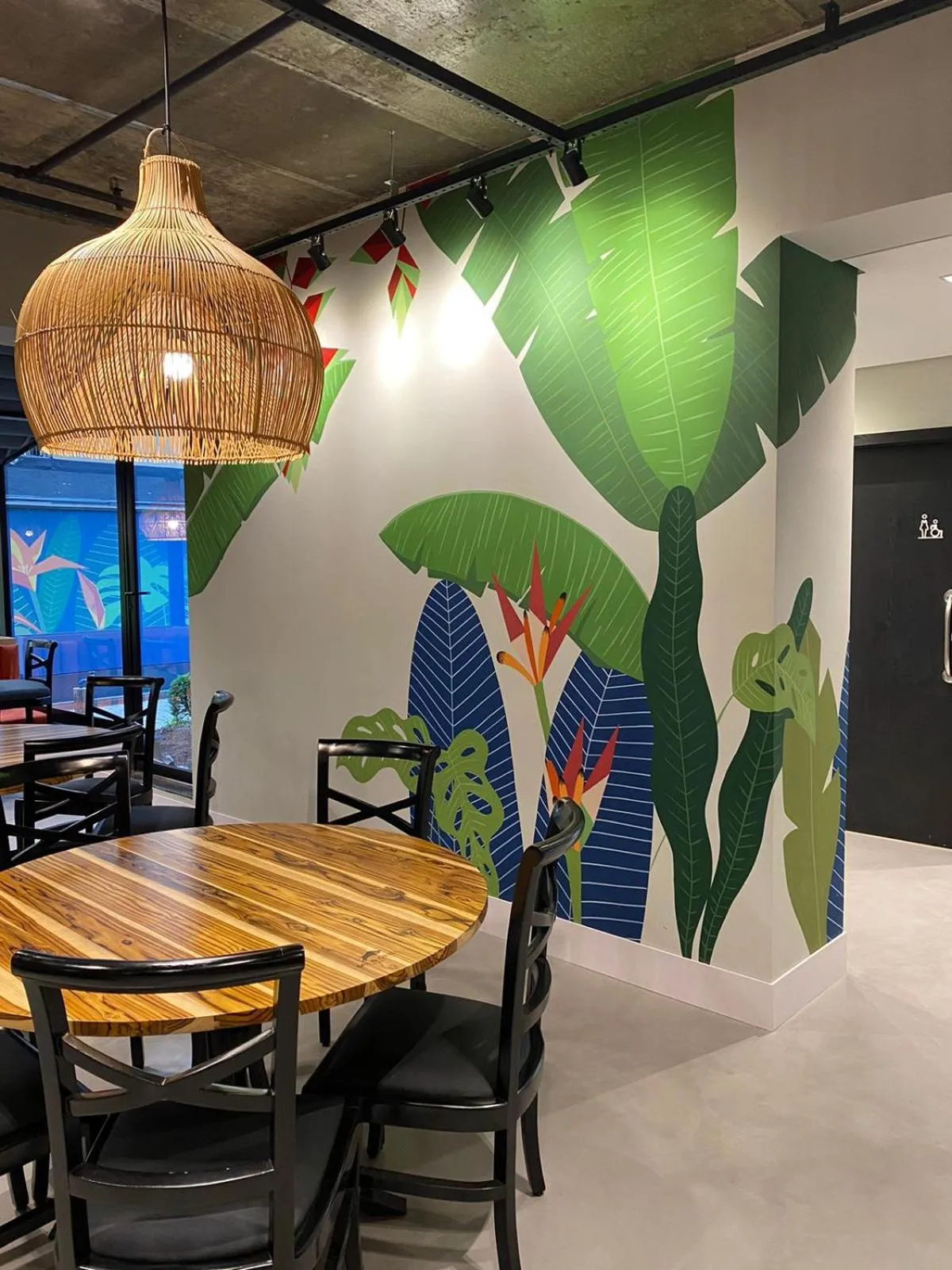 Restaurant/places to eat in Transamerica Executive Faria Lima