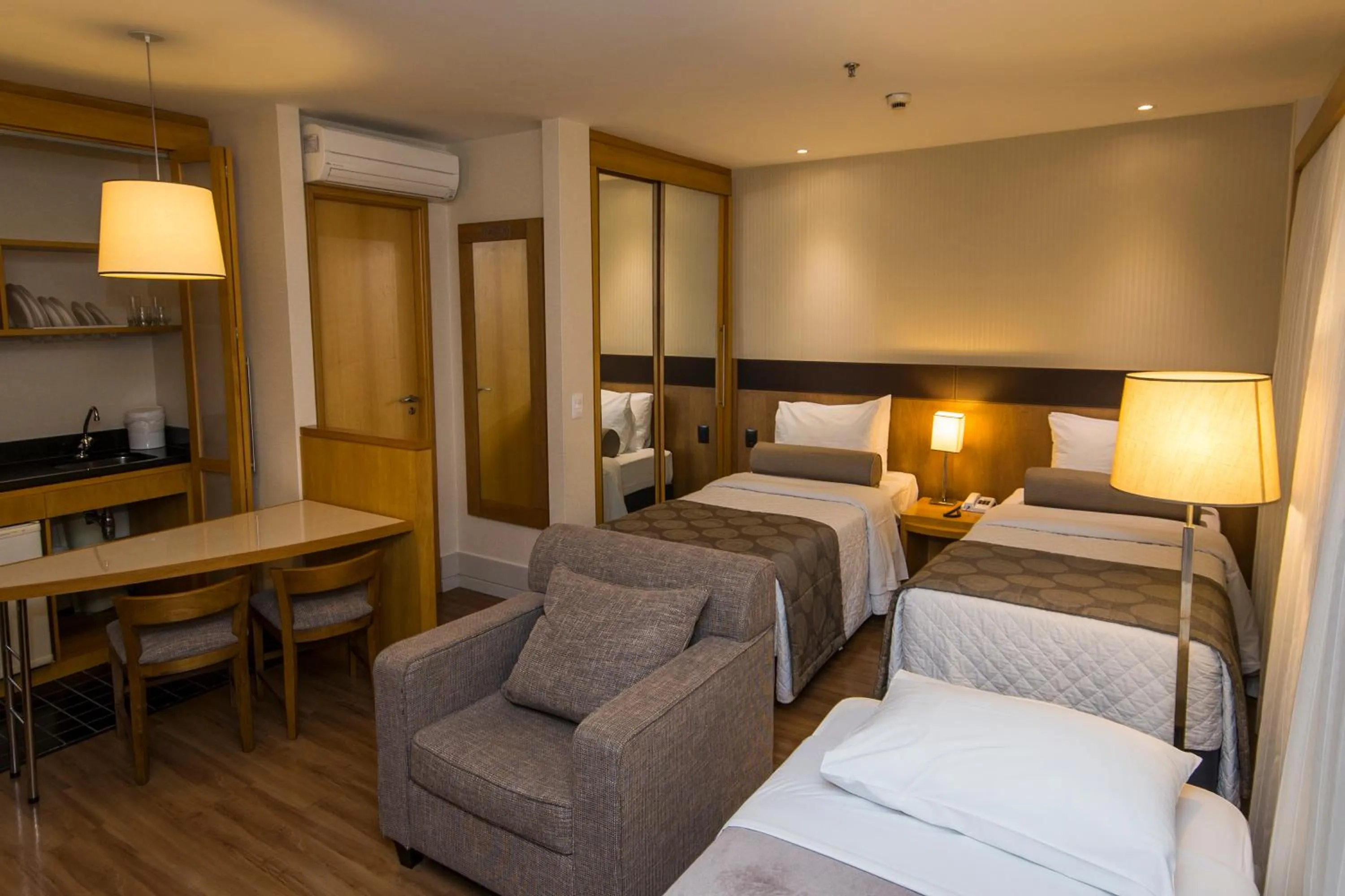 Bed in Transamerica Executive Faria Lima