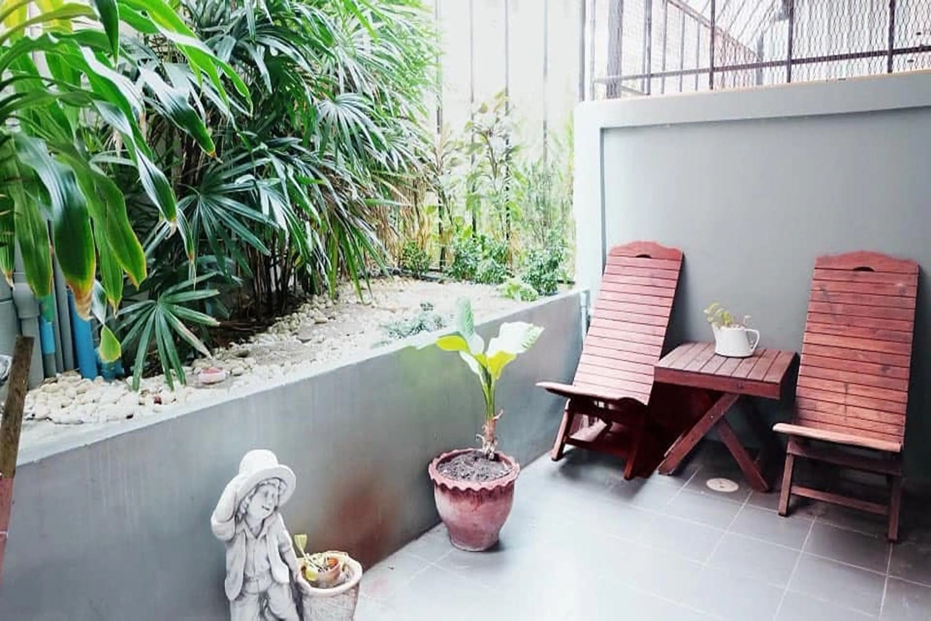 Seating area in Banjan Stay