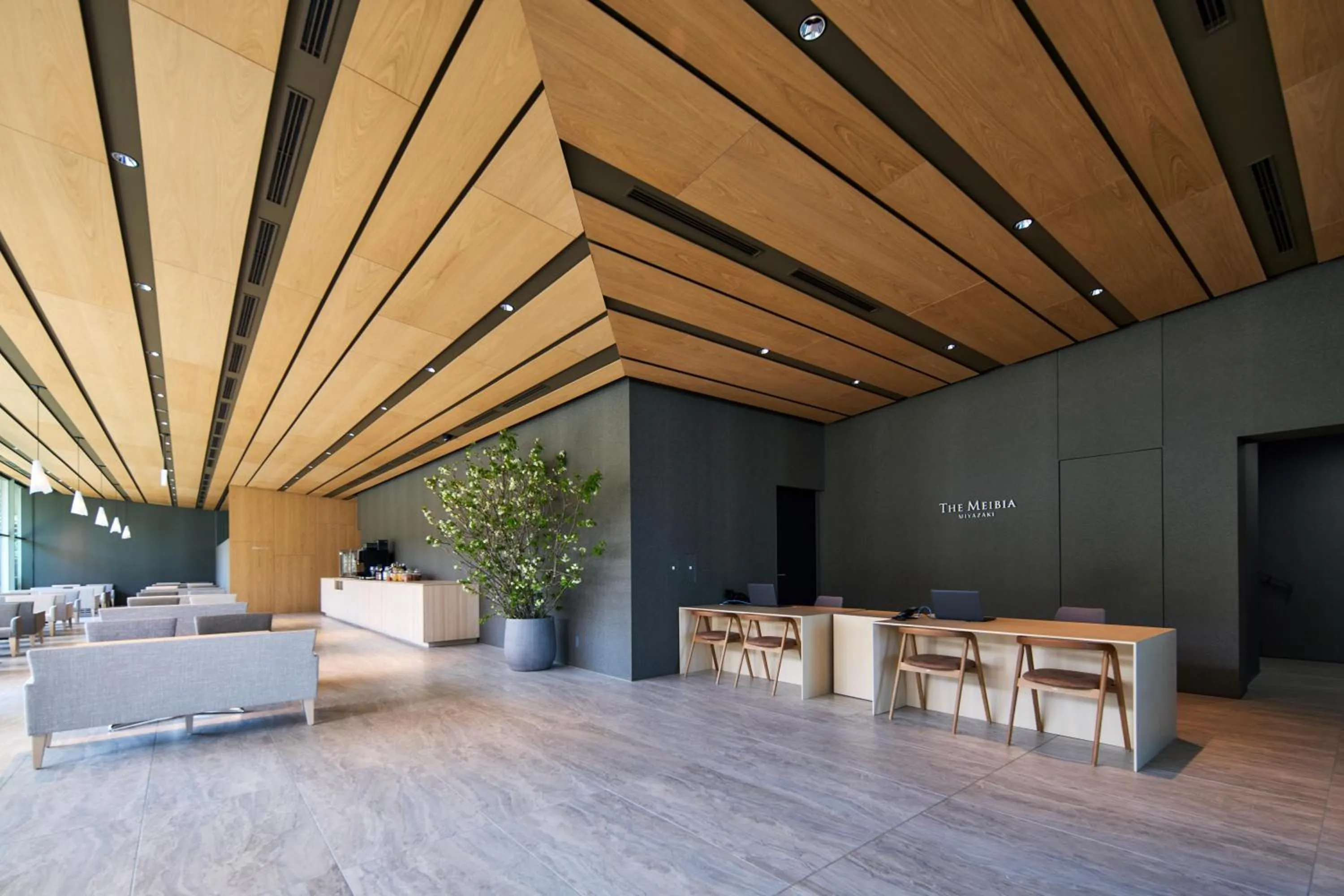 Lobby or reception in The Meibia Miyazaki