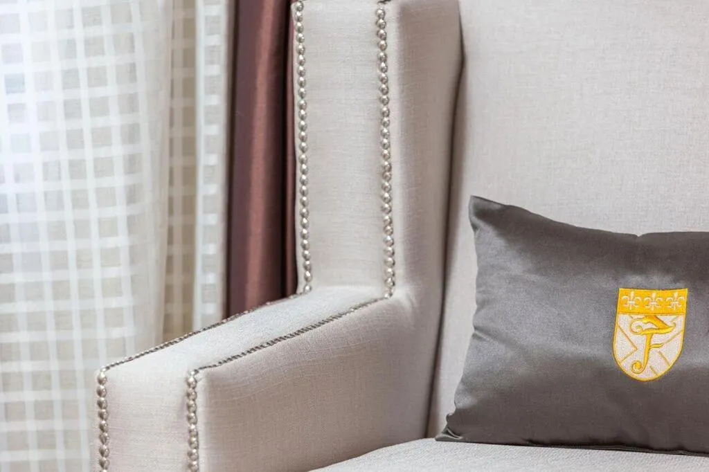 Seating area in Fitzpatrick Manhattan