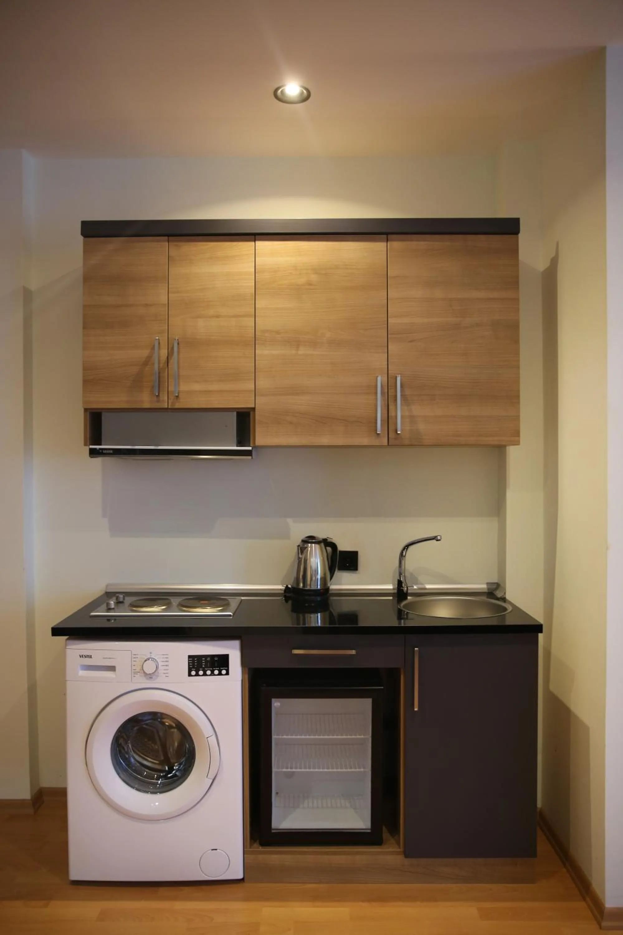 Kitchen or kitchenette in Euphoria Apartments