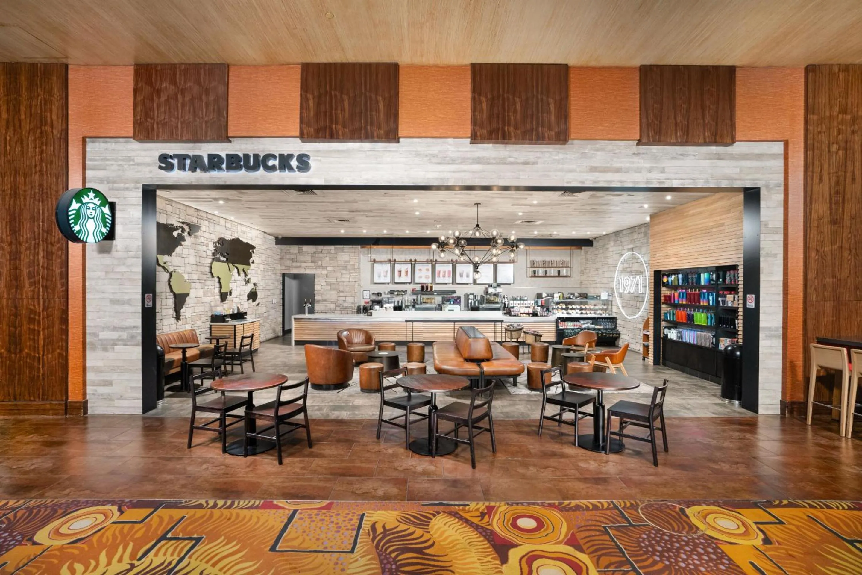 Coffee/tea facilities in Silverton Casino Lodge