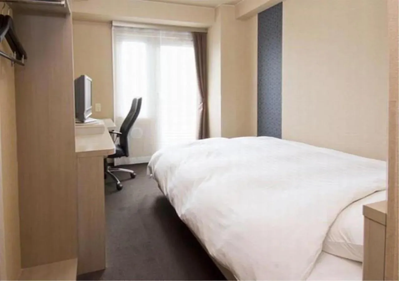 Photo of the whole room, Bed in Dormy Inn EXPRESS Asakusa