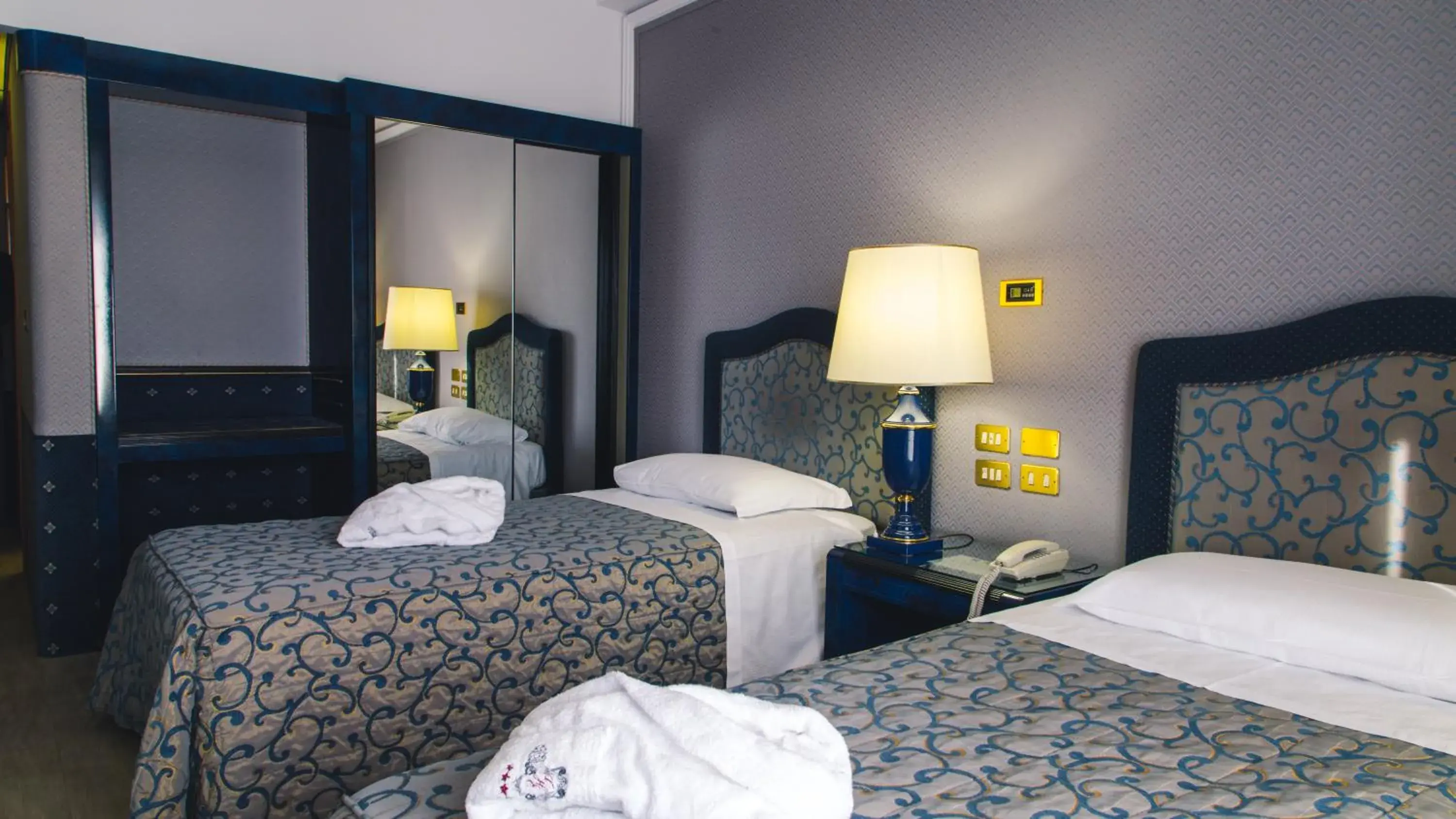 Classic Twin Room in Grand Hotel Excelsior Classic Twin Room in Grand Hotel Excelsior