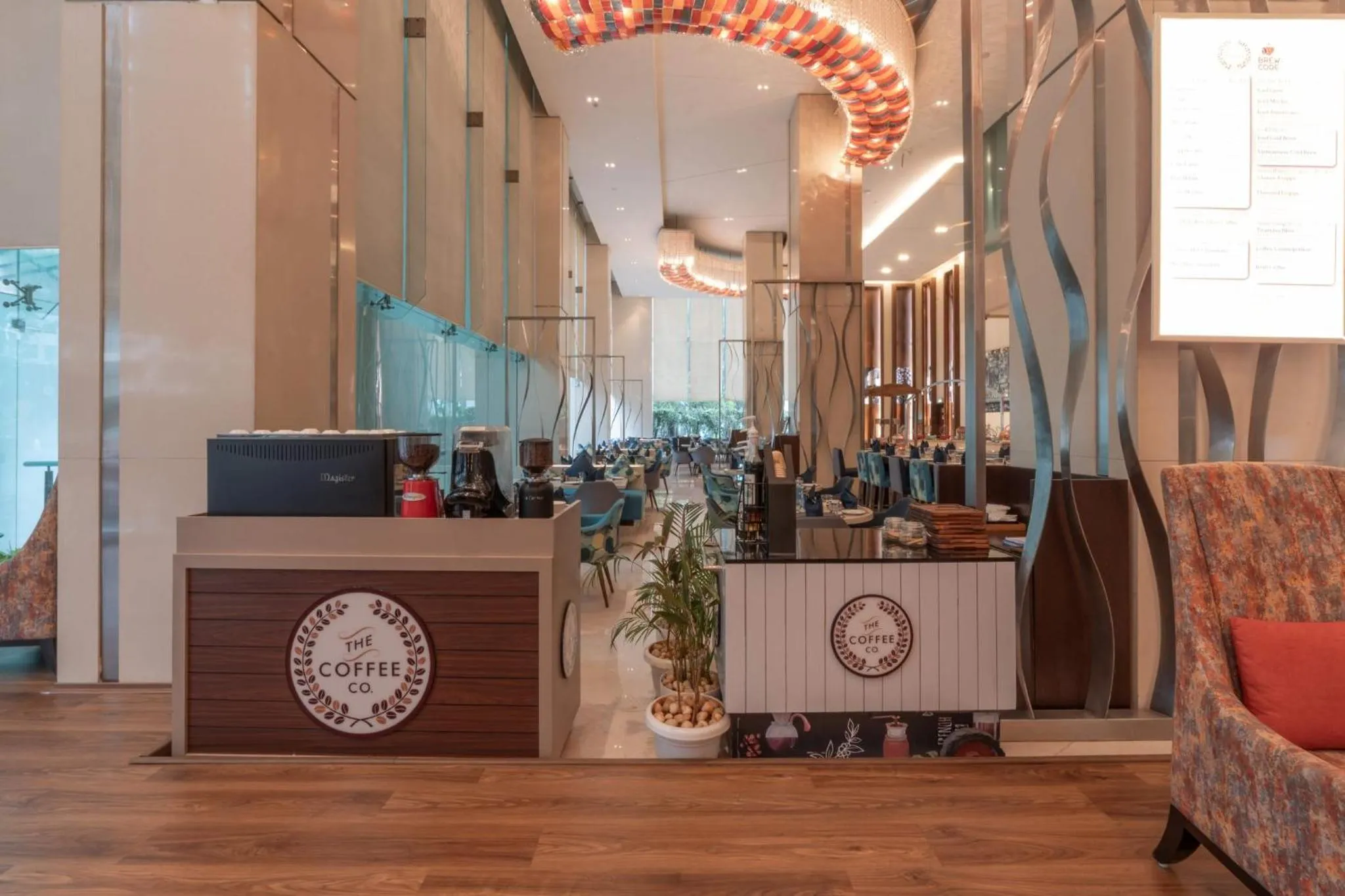 Restaurant/places to eat in Holiday Inn Mumbai International Airport by IHG