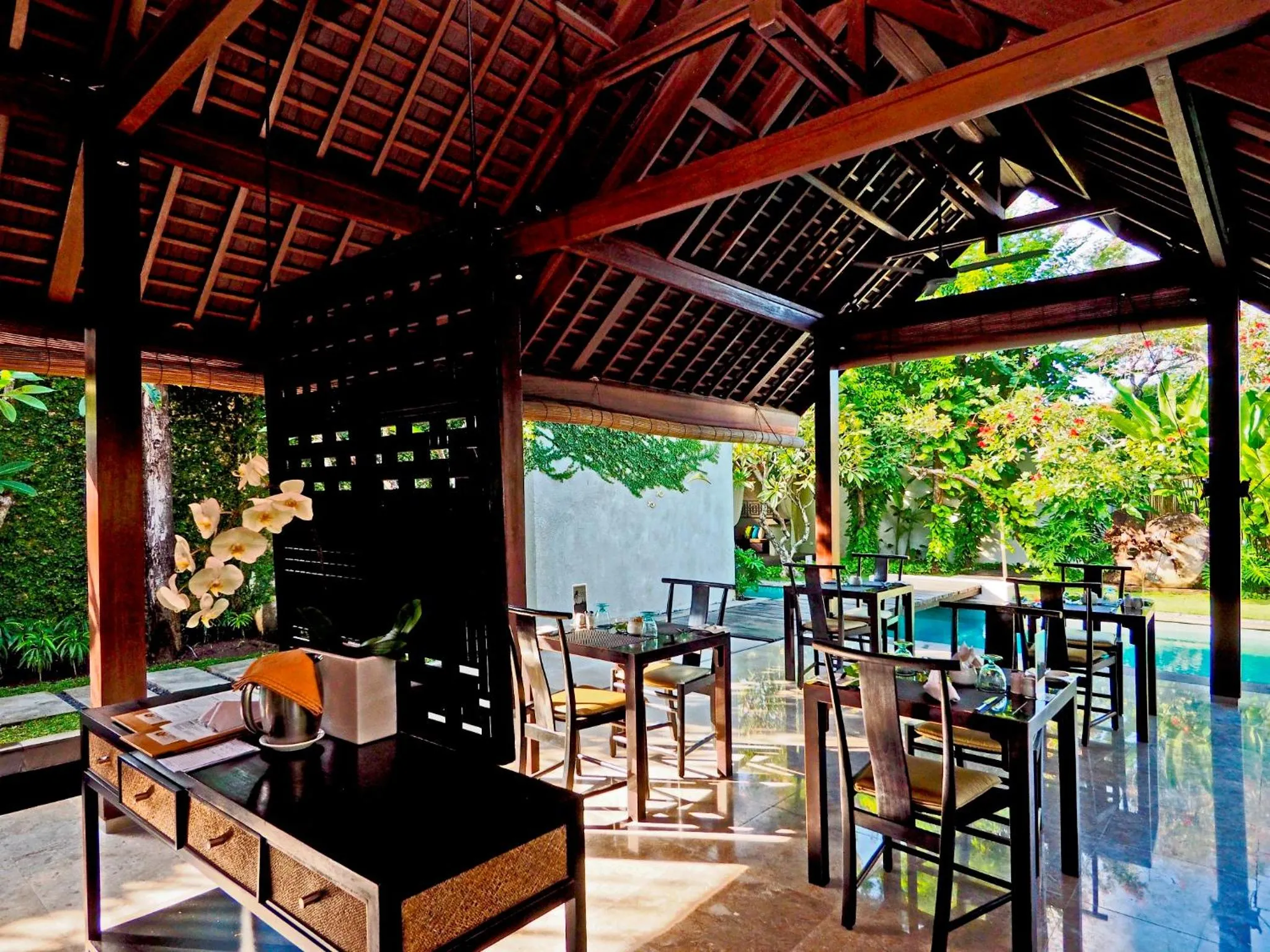 Restaurant/places to eat in The Amala Boutique Retreat