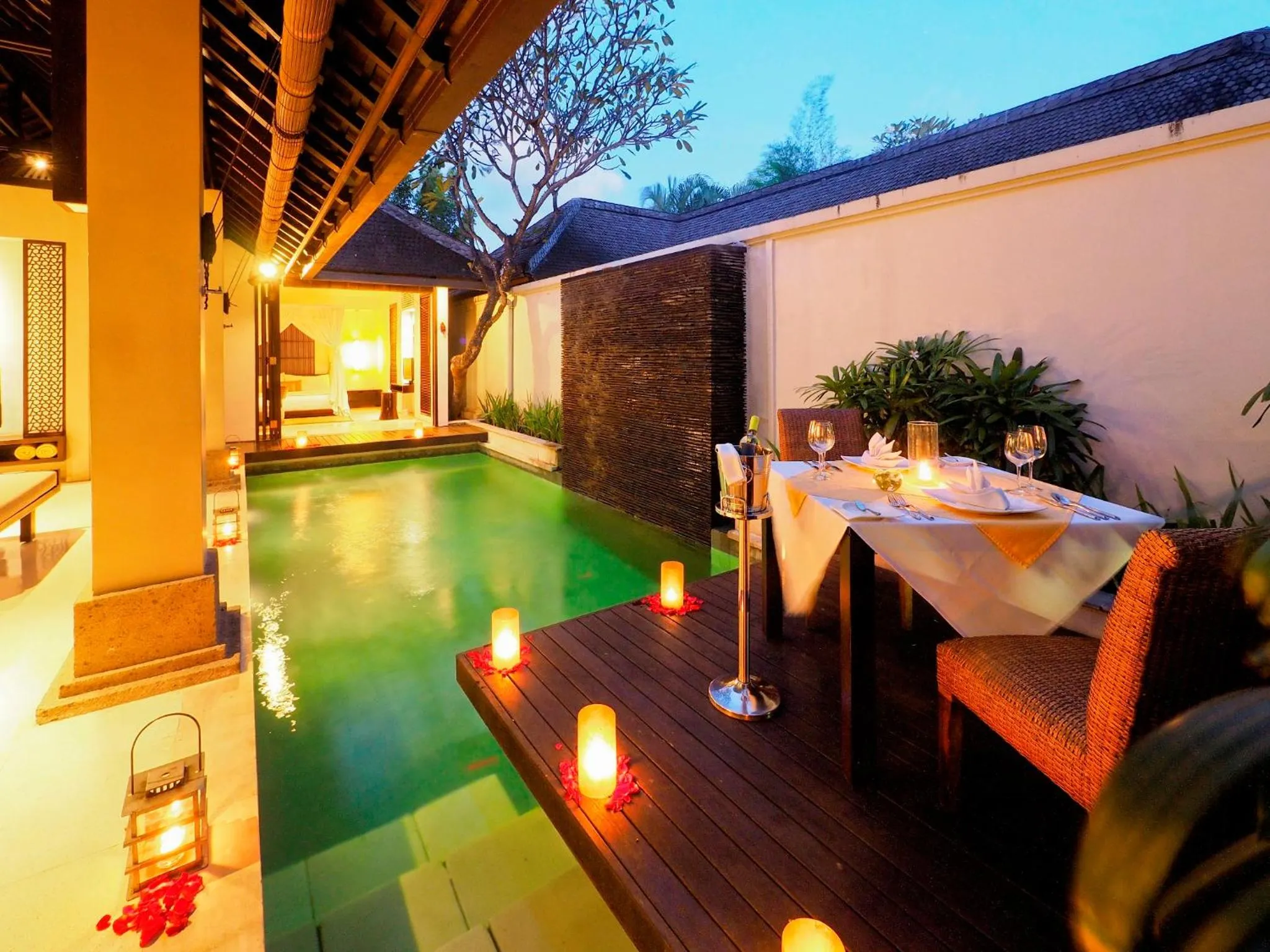 Photo of the whole room in The Amala Boutique Retreat