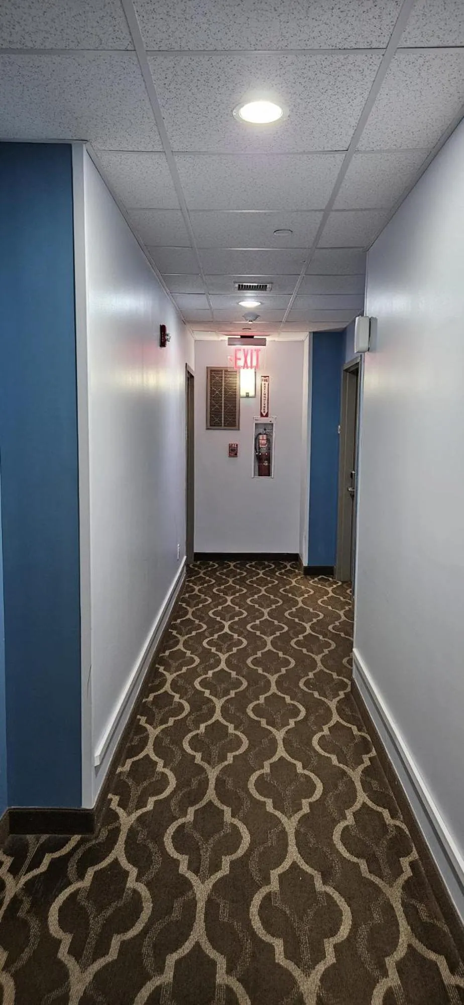 Property building in Days Inn by Wyndham Brooklyn Marine Park