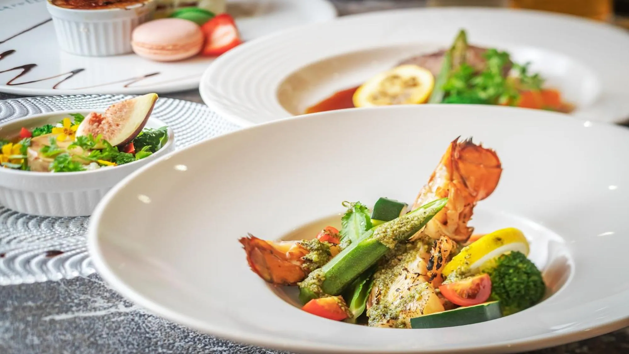 Food in New Osaka Hotel Shinsaibashi