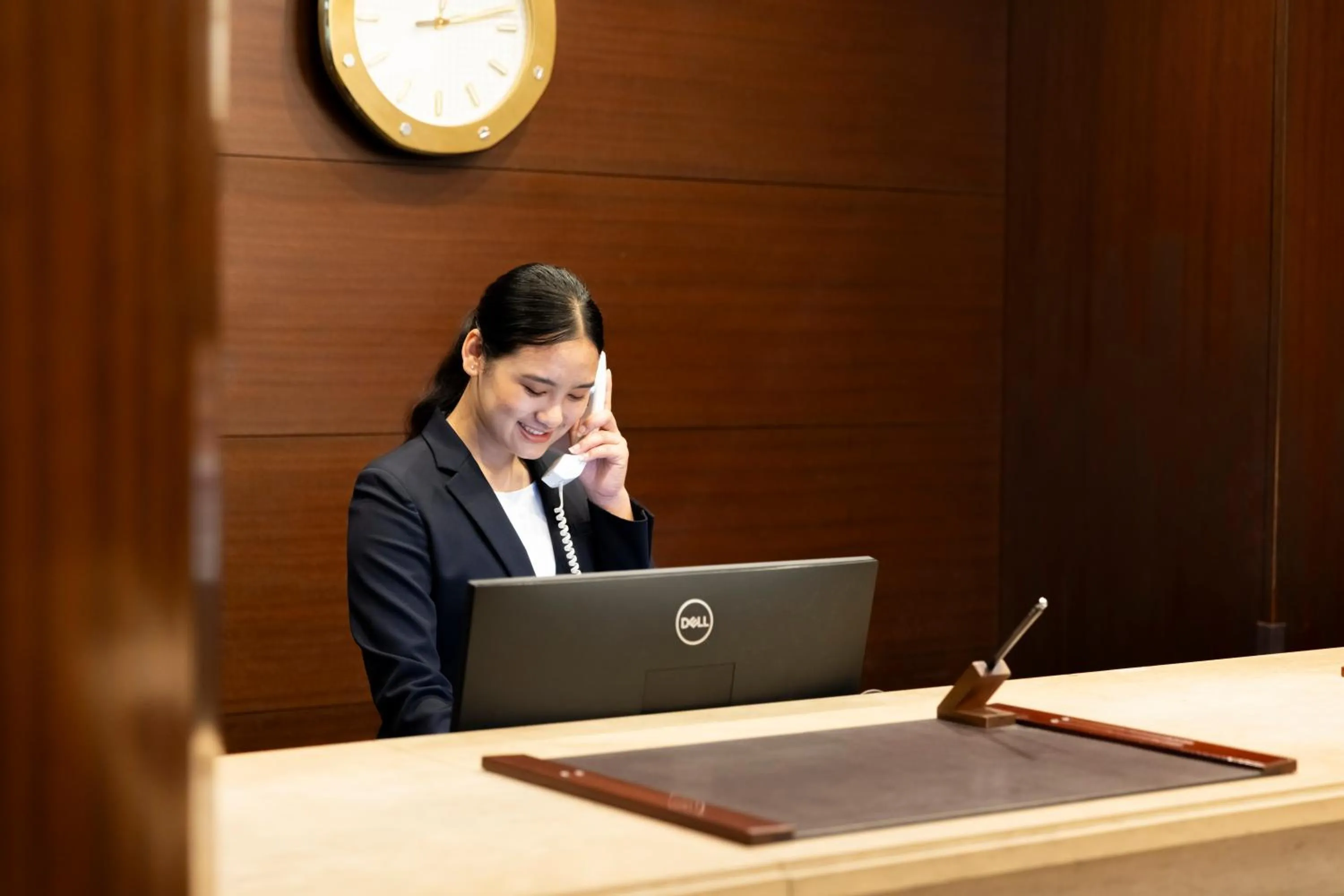 Staff in New Osaka Hotel Shinsaibashi