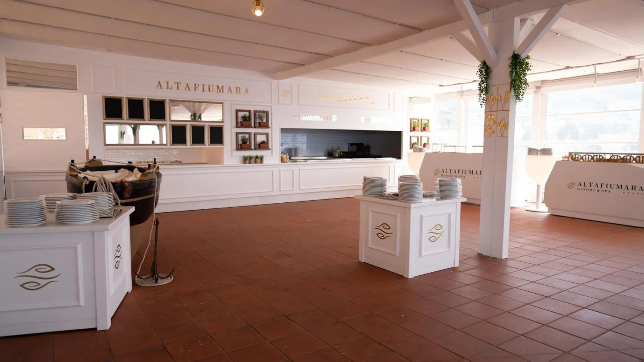 TV and multimedia in Altafiumara Resort & Spa