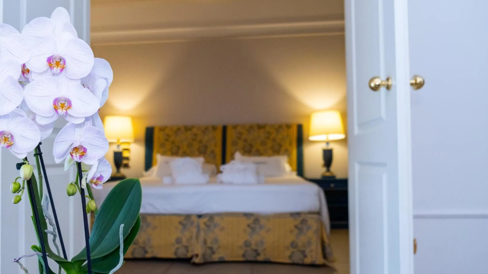 Bed in Altafiumara Resort & Spa