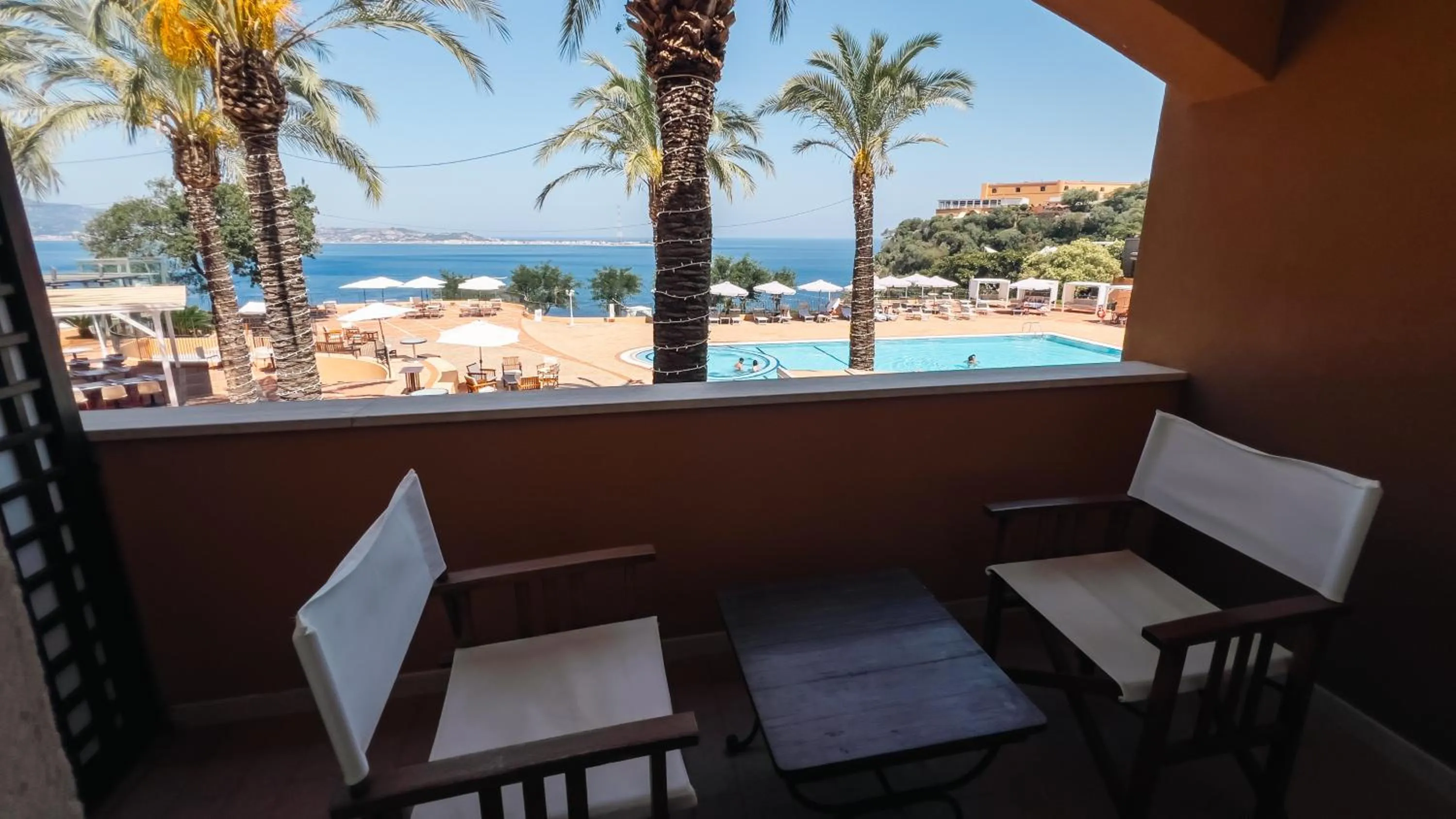 Patio in Altafiumara Resort & Spa