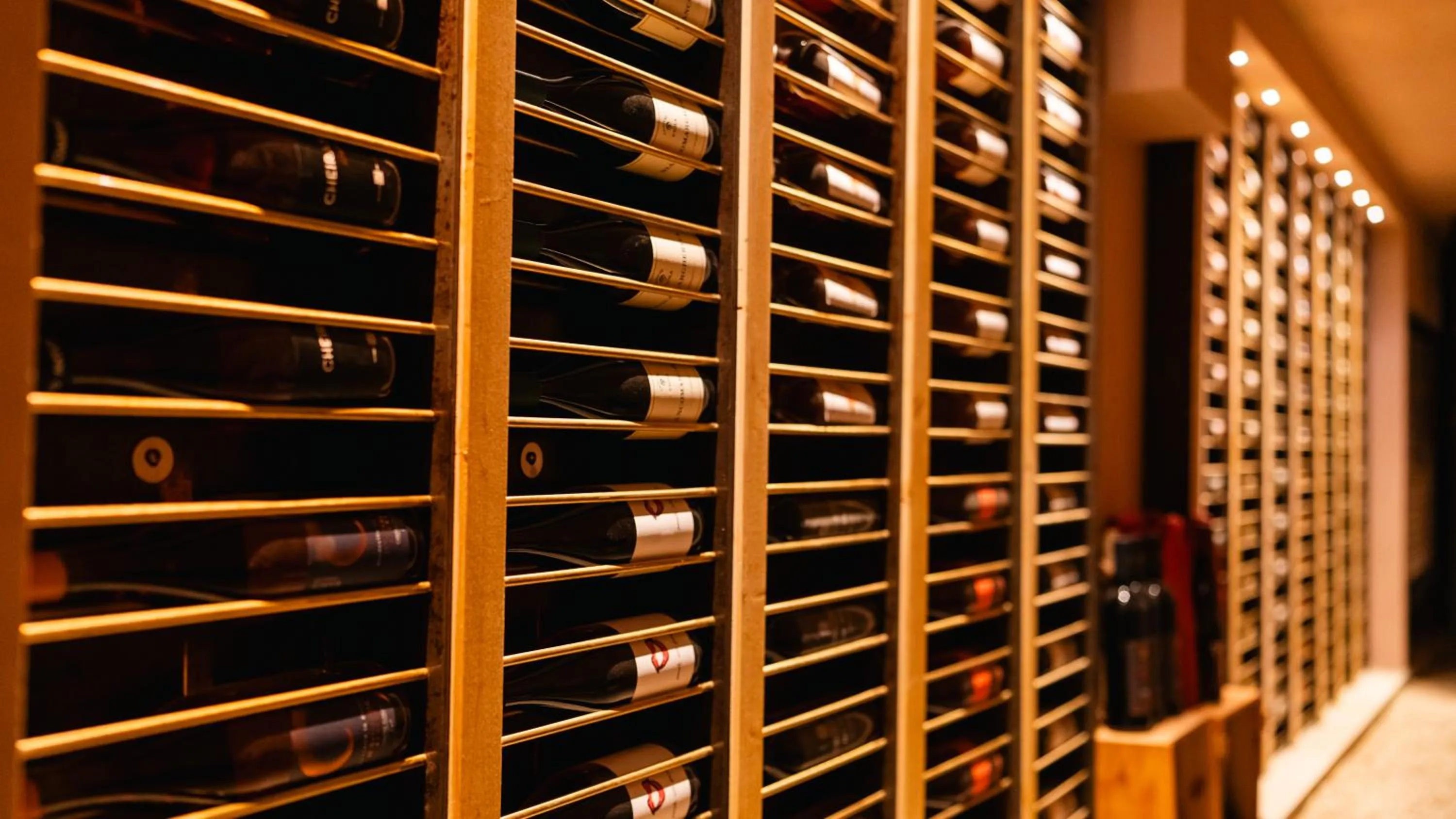 Alcoholic drinks in Altafiumara Resort & Spa