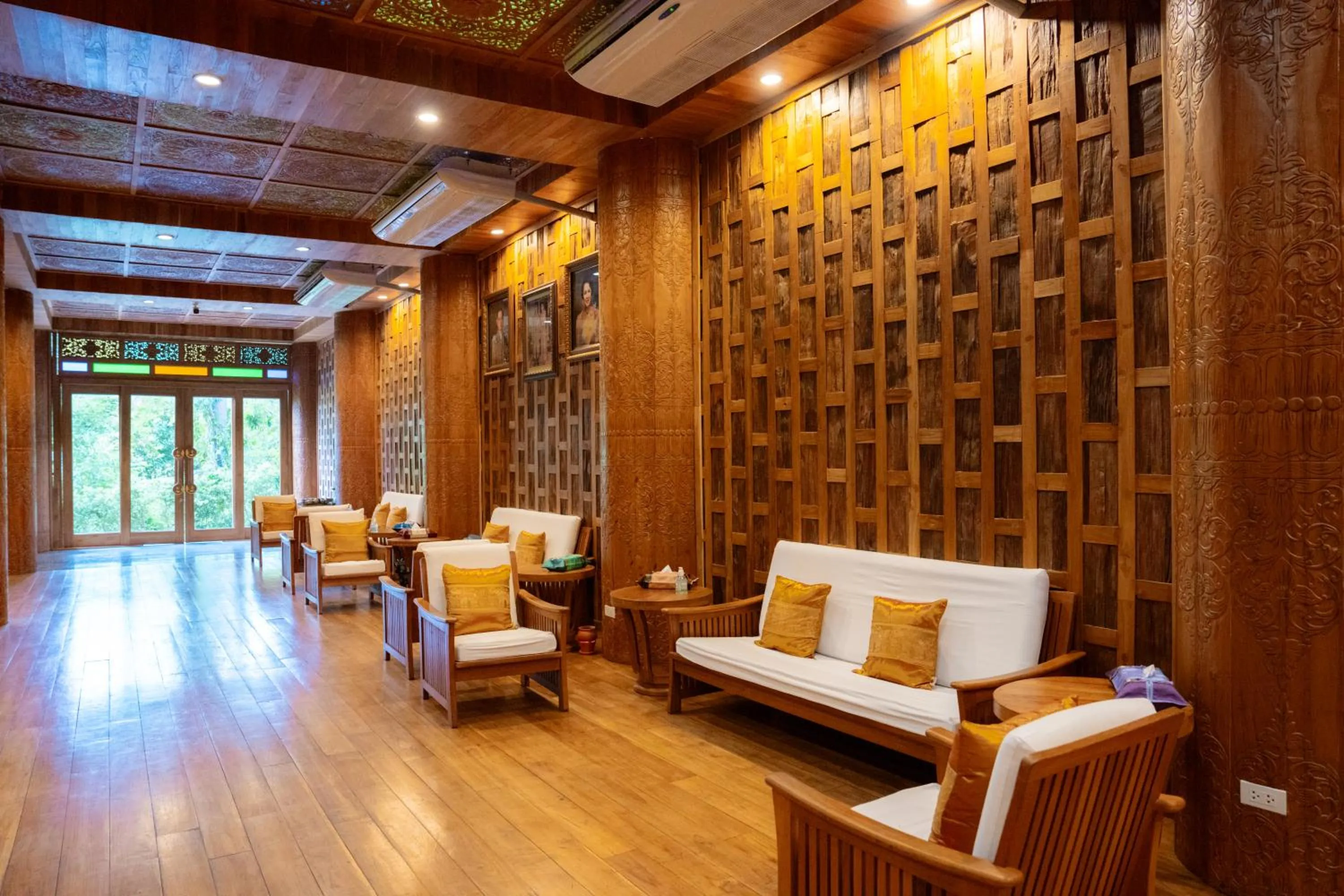 Lobby or reception in Santhiya Koh Chang Resort