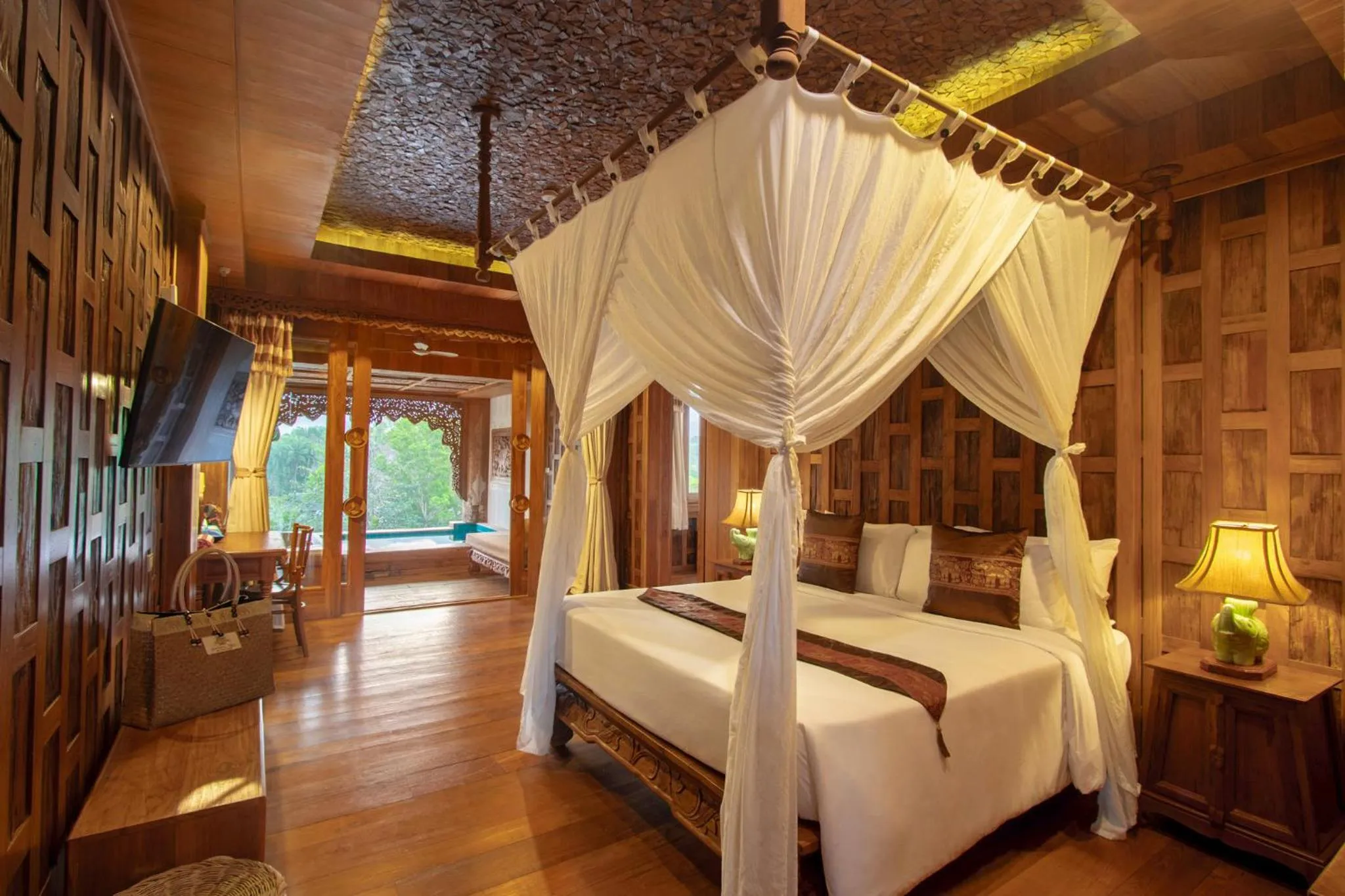 Property building, Bed in Santhiya Koh Chang Resort