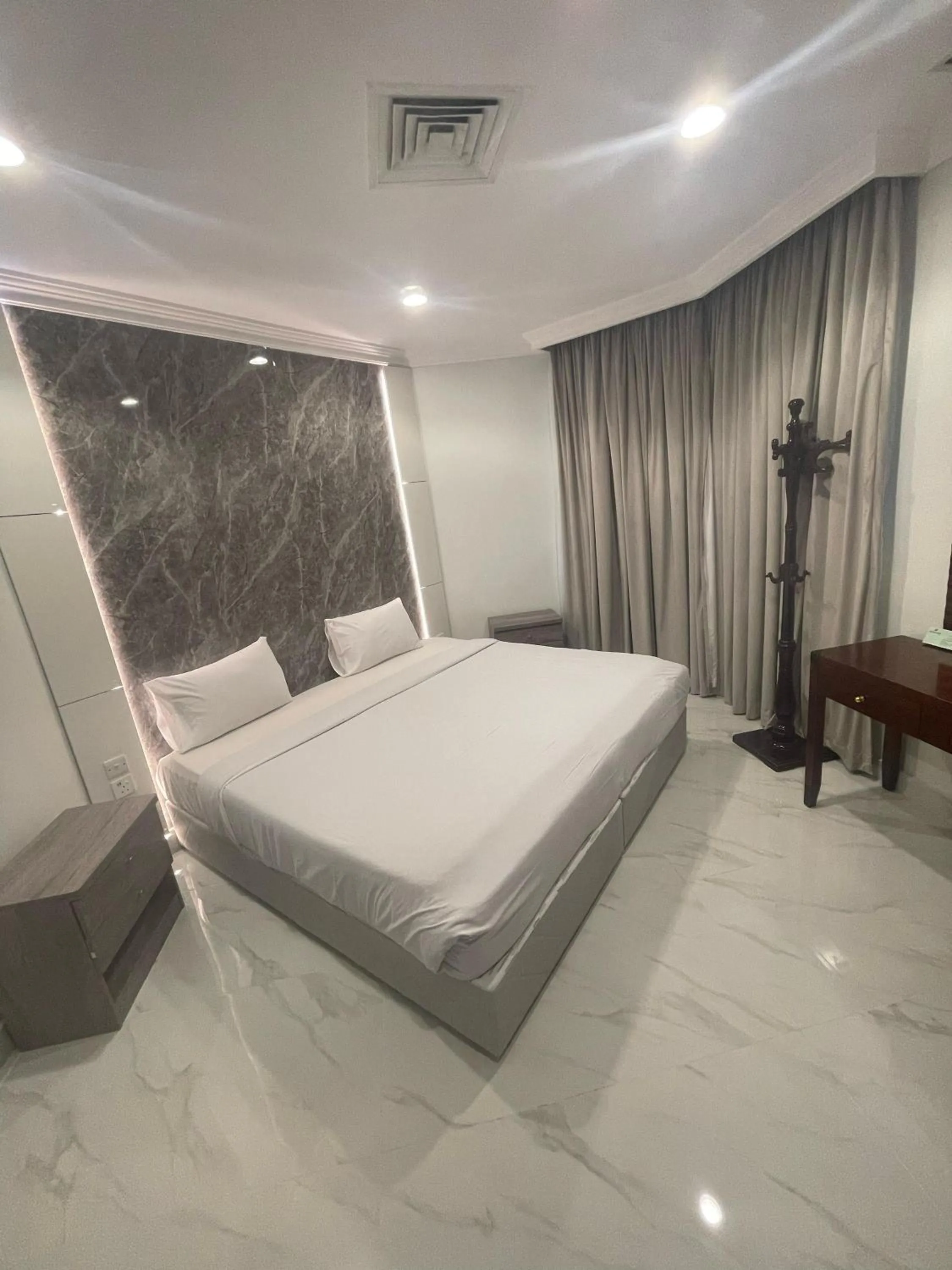 Bed in Continental Suite farwaniya