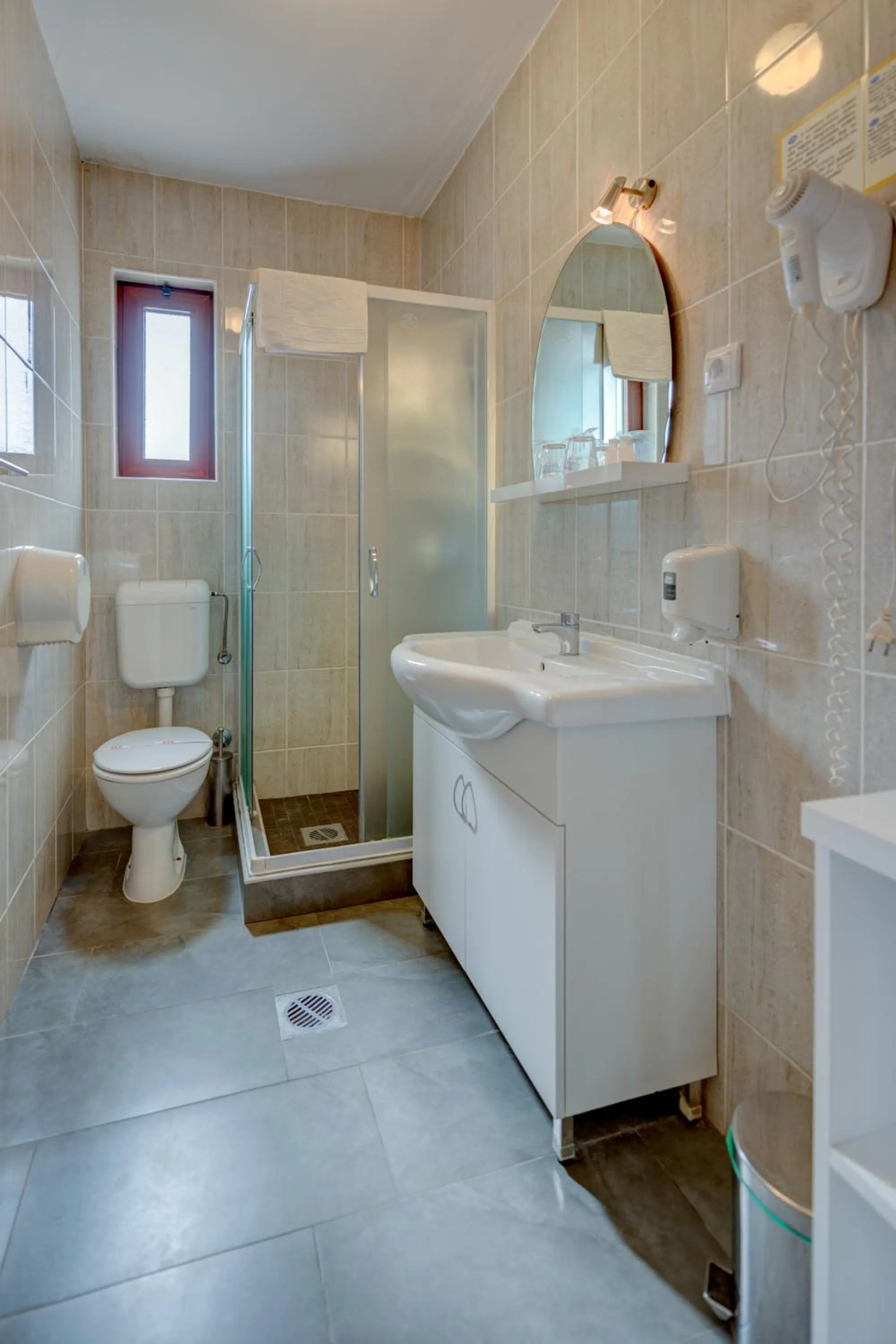 Shower in Hotel Galia