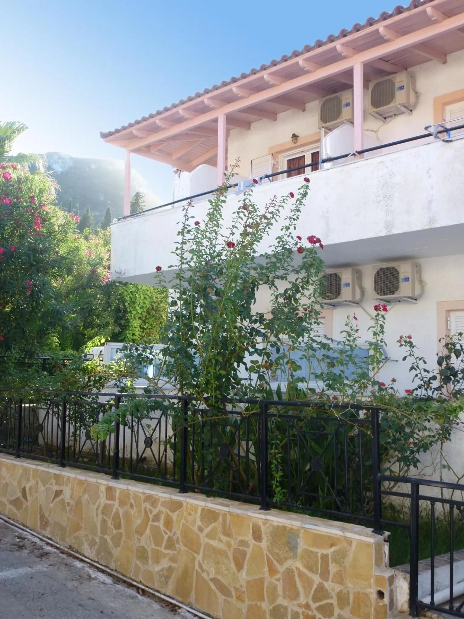 Property building in Galini Studios