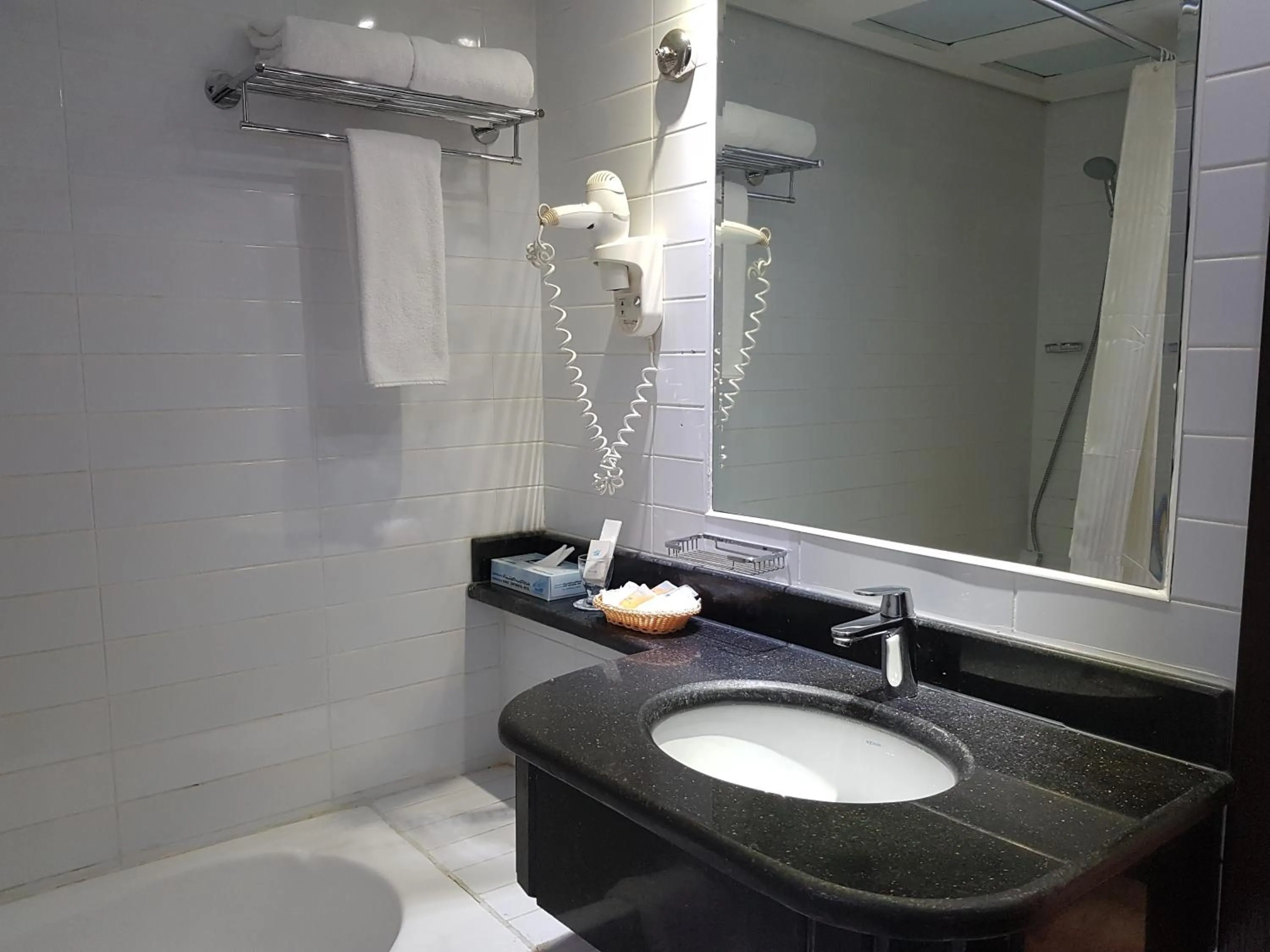 Kuwait Continental Hotel