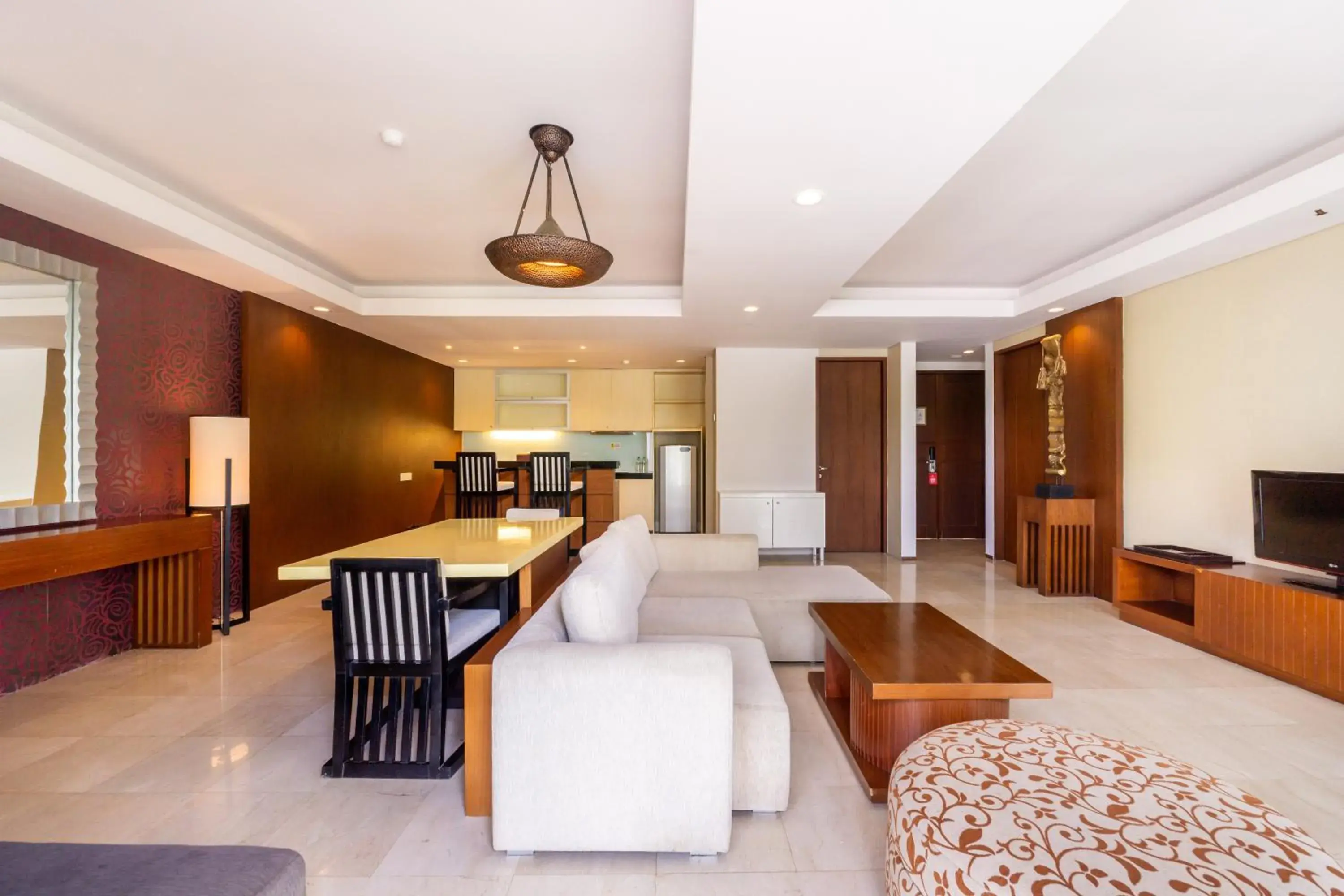 One-Bedroom Suite in Le Grande Bali One-Bedroom Suite in Le Grande Bali